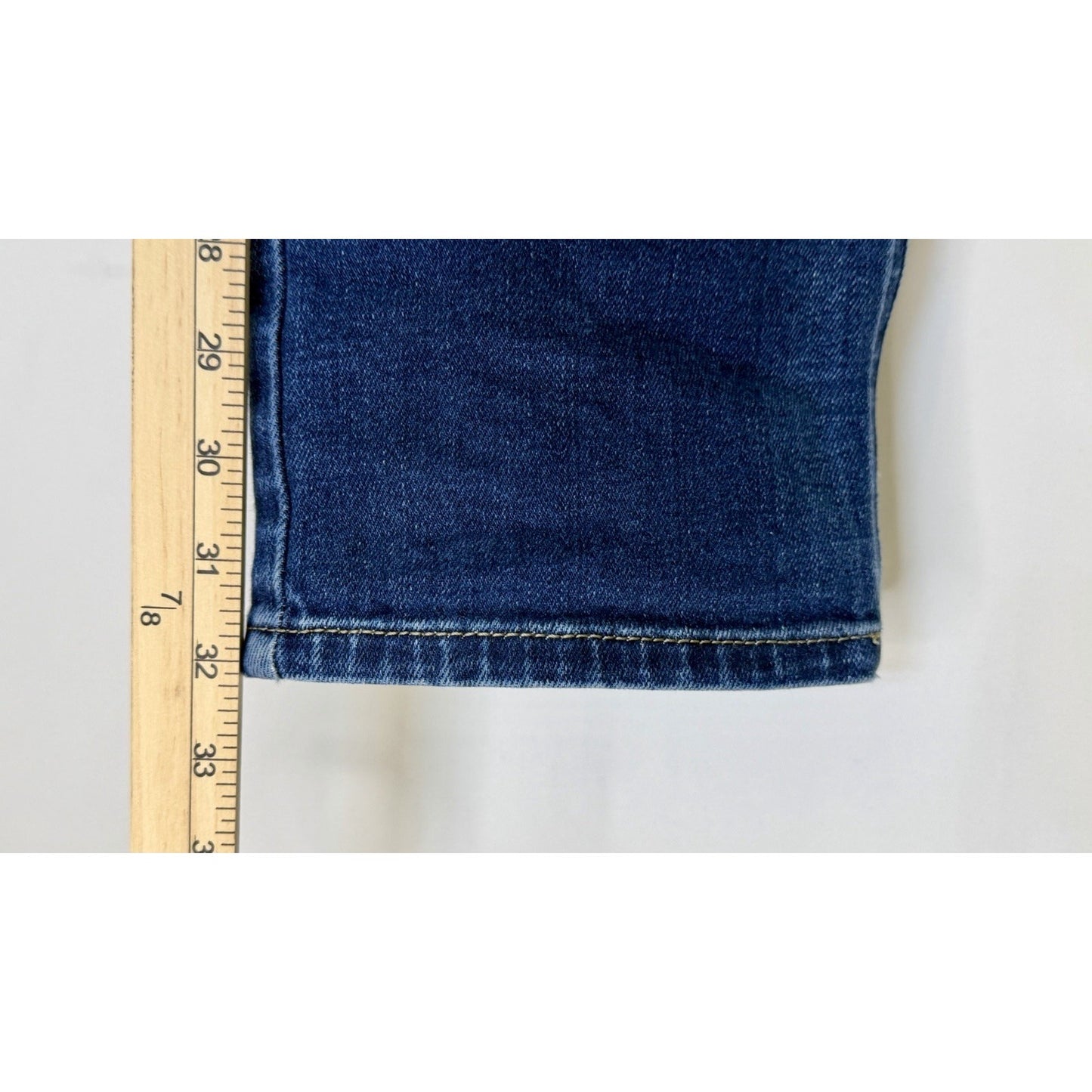 Diesel Thavar-XP Slim Skinny Jeans Men’s Medium Wash Stretch Denim Fits 36x32