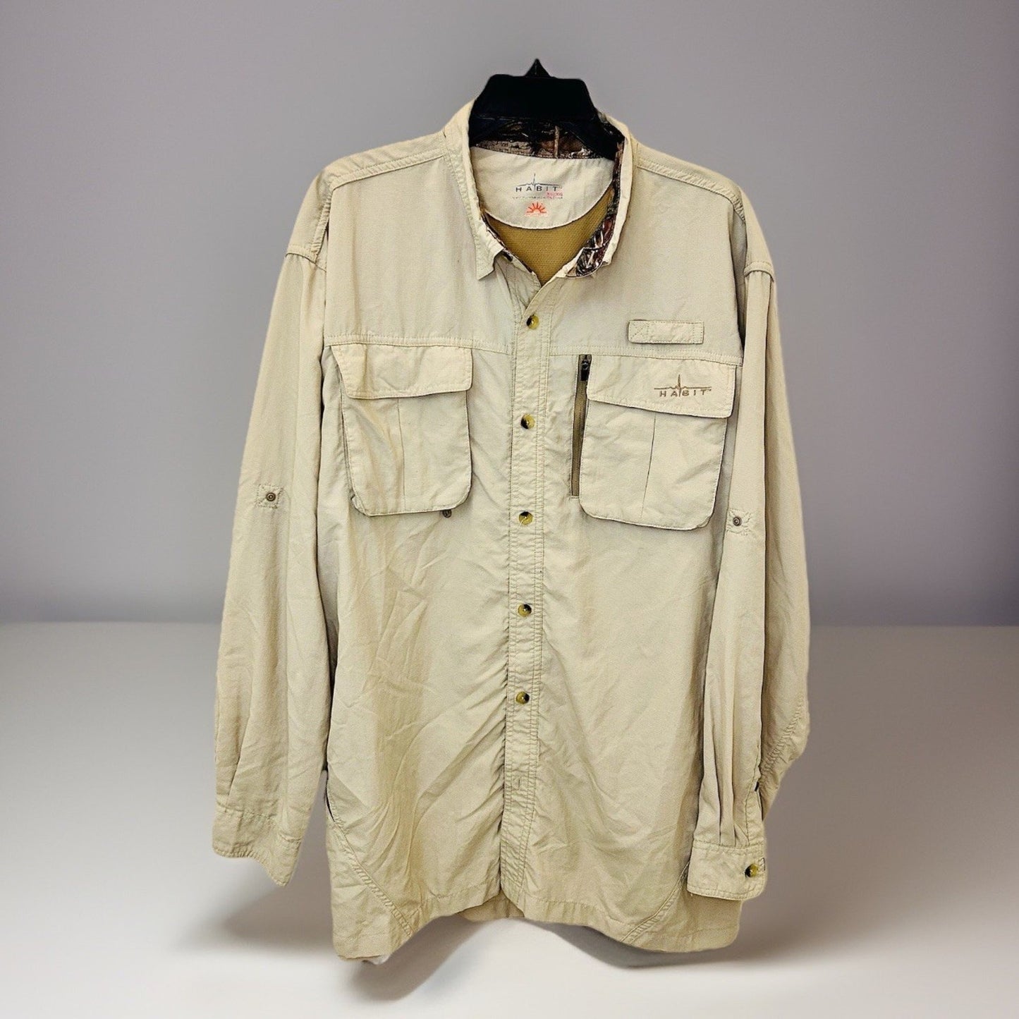 Habit Solar 30+ Factor Beige Realtree Button Up Fishing Men's Shirt 100% Nylon