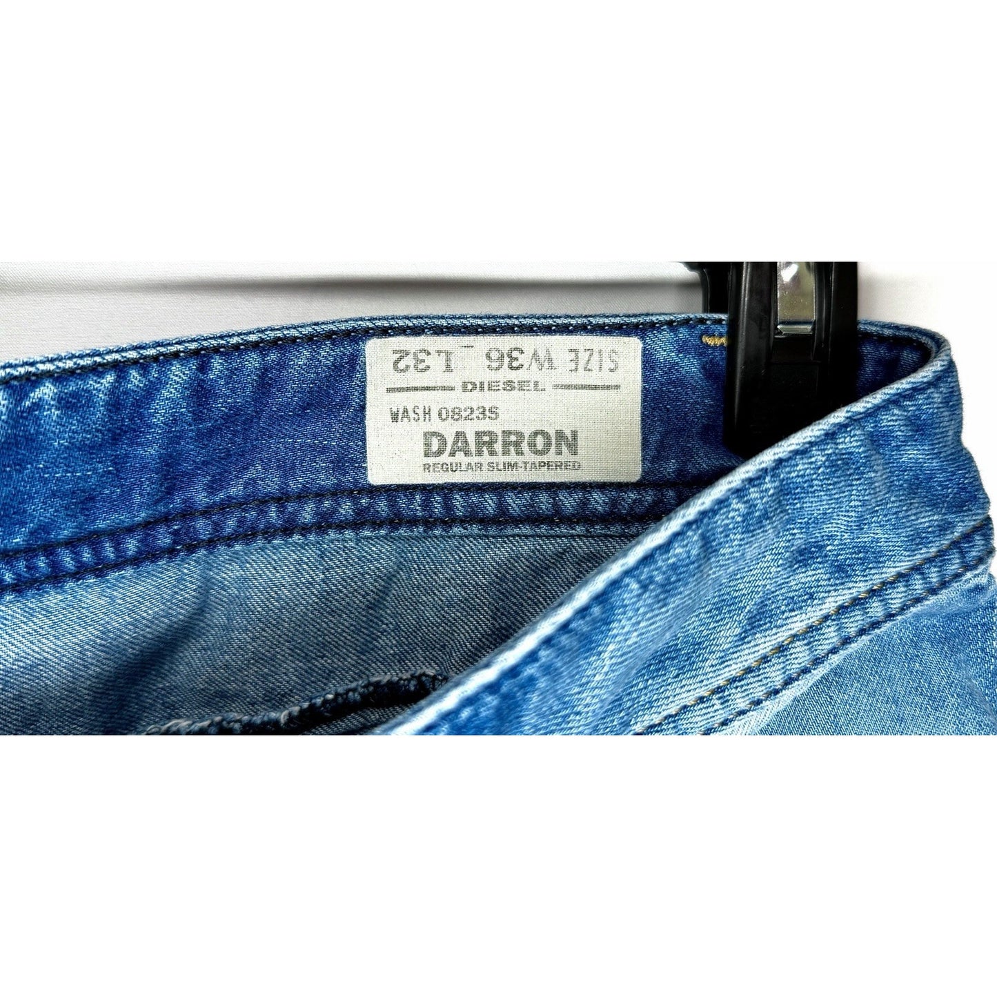 Diesel Industries DARRON 0823S Regular-Slim Tapered Fit 3D Jeans W36 L32