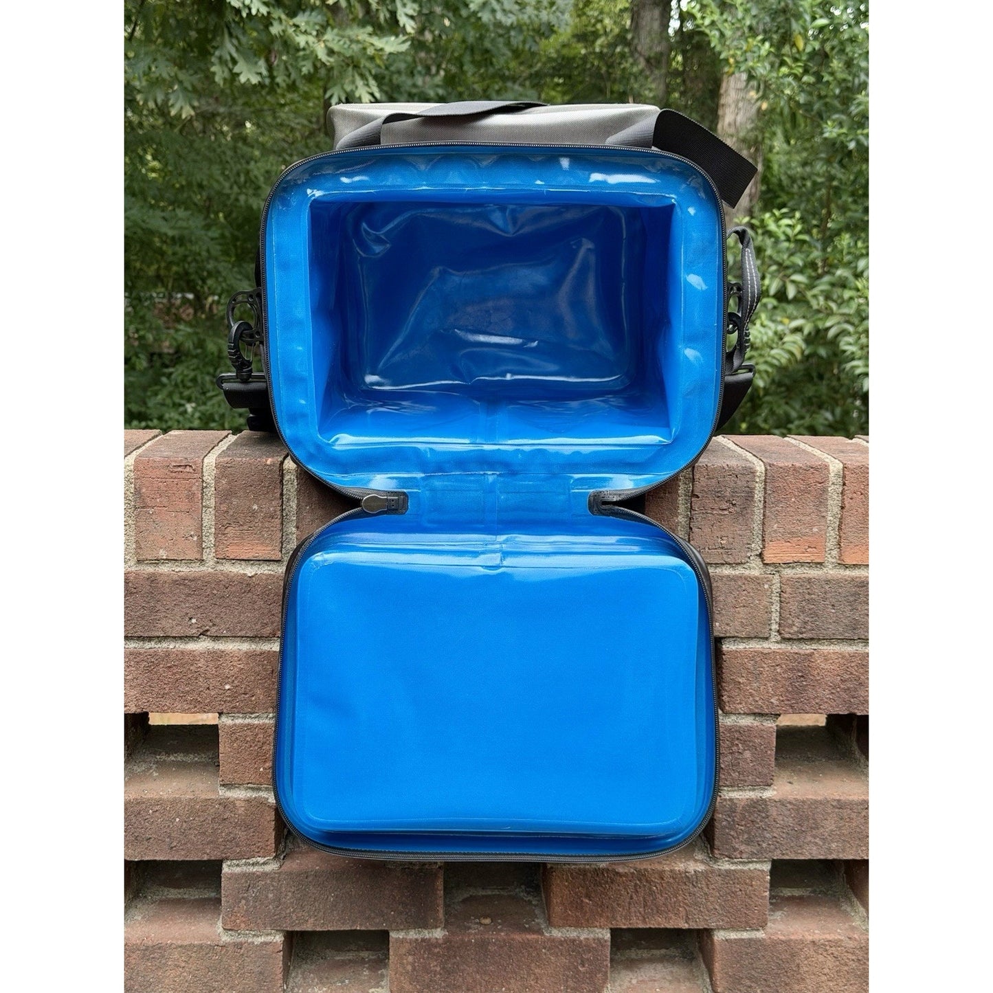 Coho Portable Cooler Bag 30 Can Soft Sided Cooler Insulated Leak Proof