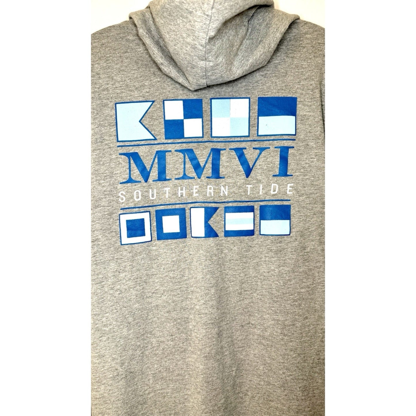 Southern Tide Hoodie Men’s Medium Pullover Sweatshirt MMVI Graphic Design