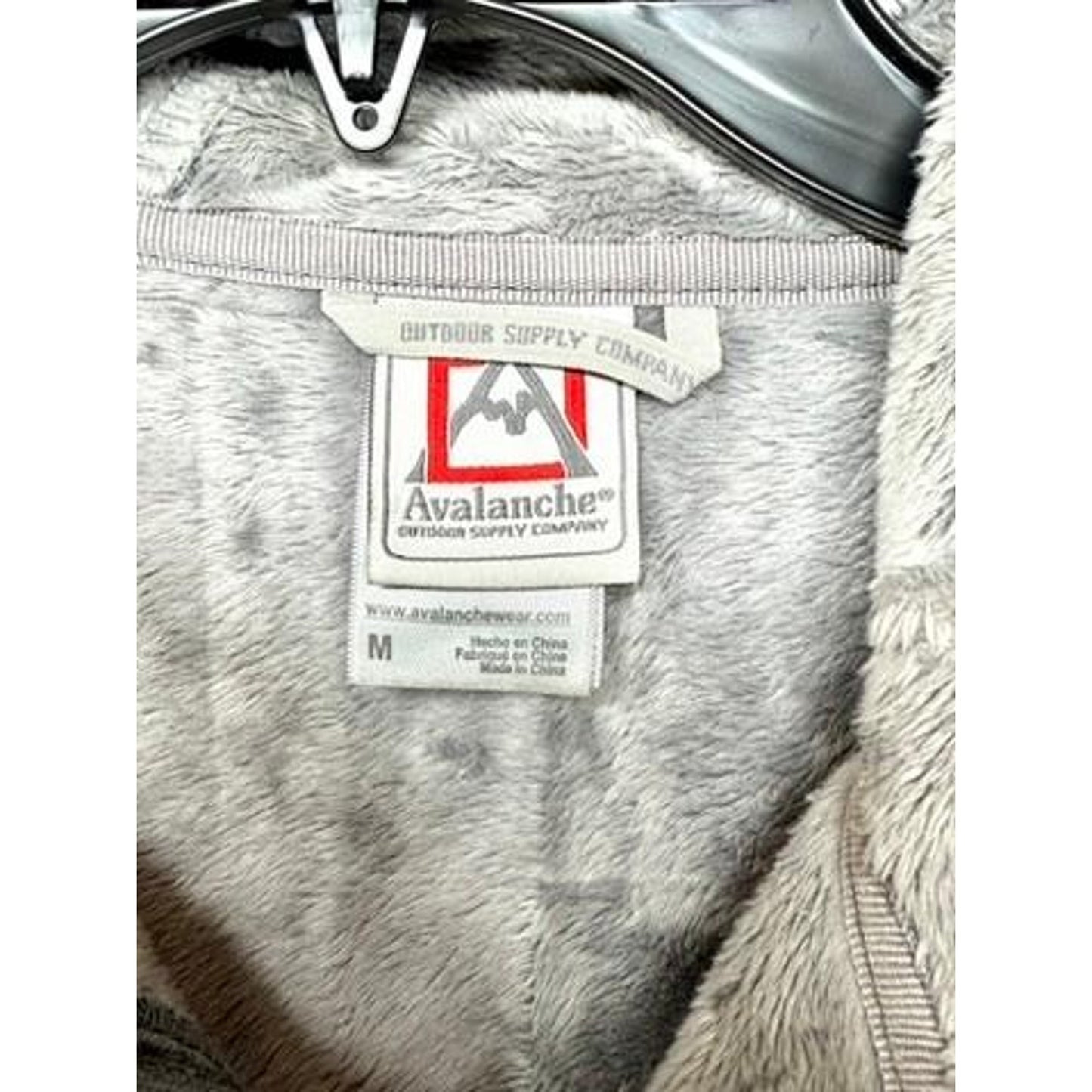 Avalanche Outdoor Supply Co Womens Medium Gray Softshell Hooded Jacket Fleece