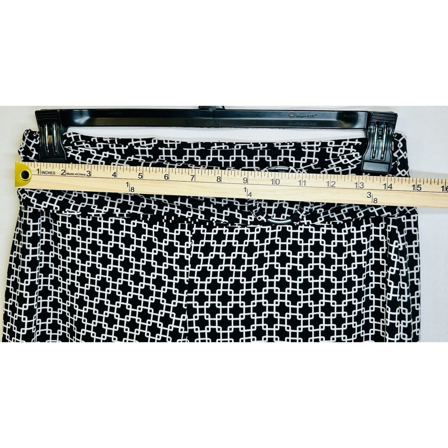 Robert Louis Stretchy Pants Black/White Geometric Size M Pull On Wide Leg