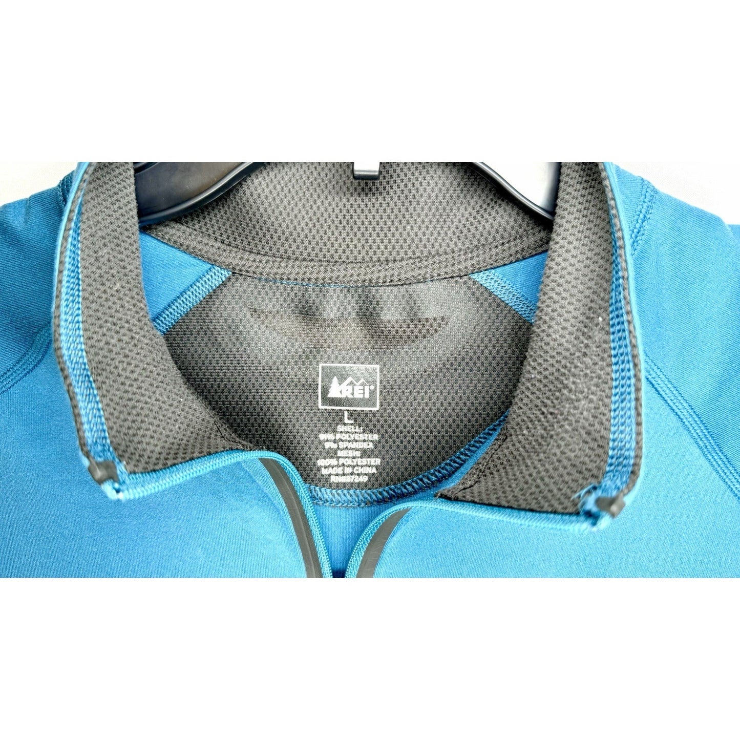 REI Portal Men’s Large Blue Pullover Half Zip Long Sleeve Hiking Outdoors Earbud
