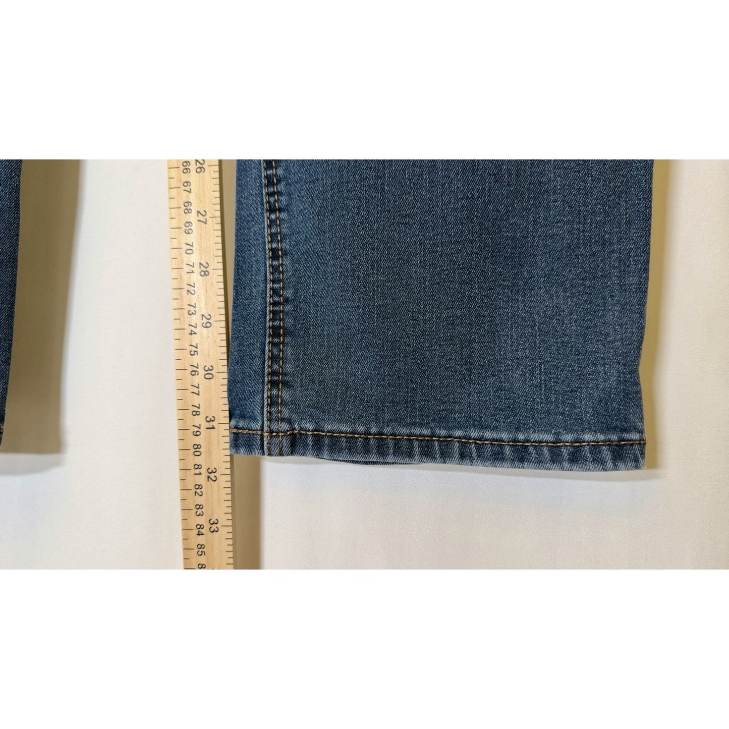 UB Tech Jeans Mens Travel Explore Discover Straight Stretch Denim Blue 38x32
