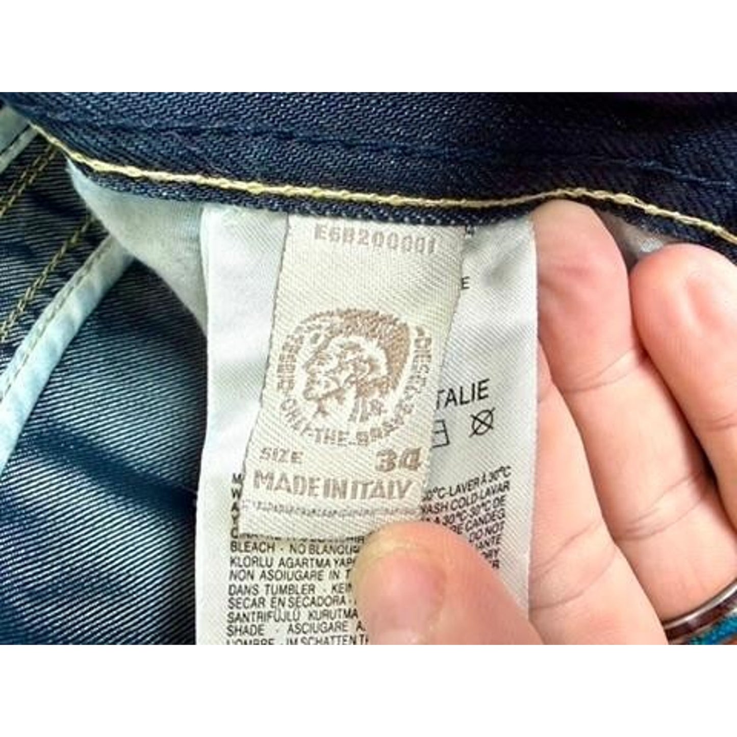 Diesel Viker-AD Blue Eyecons 2010/8 Edition Jeans Mens 34x32 Wash 0088Z Straight