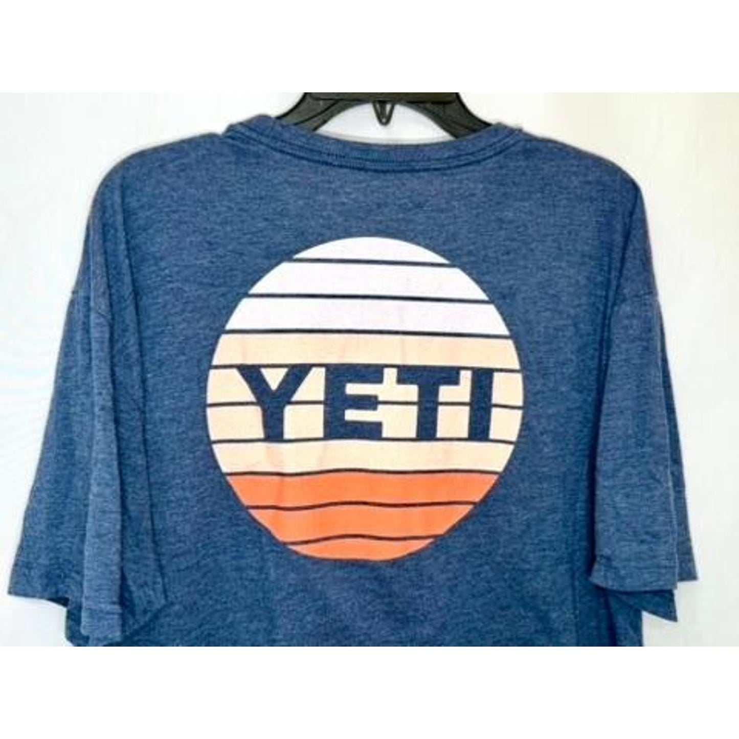 YETI Coolers Sunset Logo T-Shirt Mens XXL Blue Heathered Tri-Blend Short Sleeve