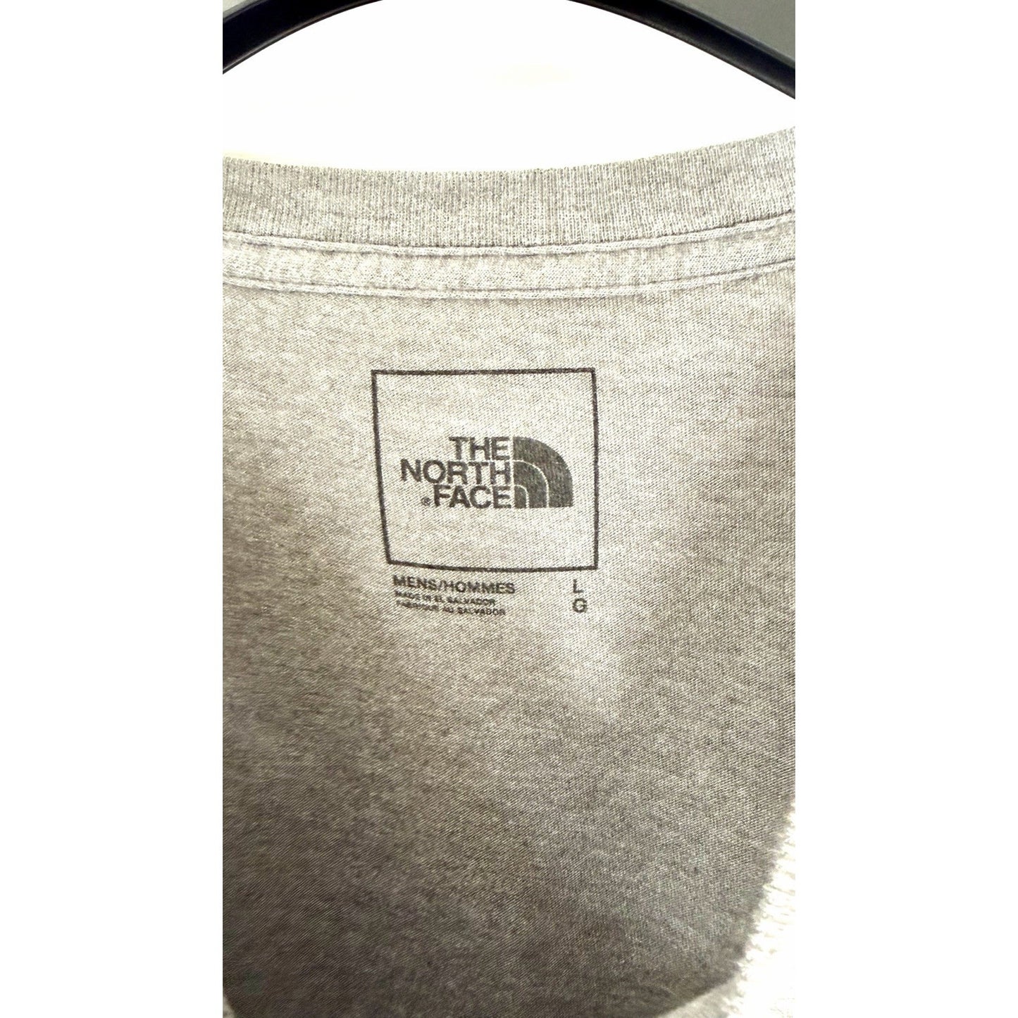 The North Face Shirt Men’s Size Large Gray Slim Fit Crew Neck Cotton Blend