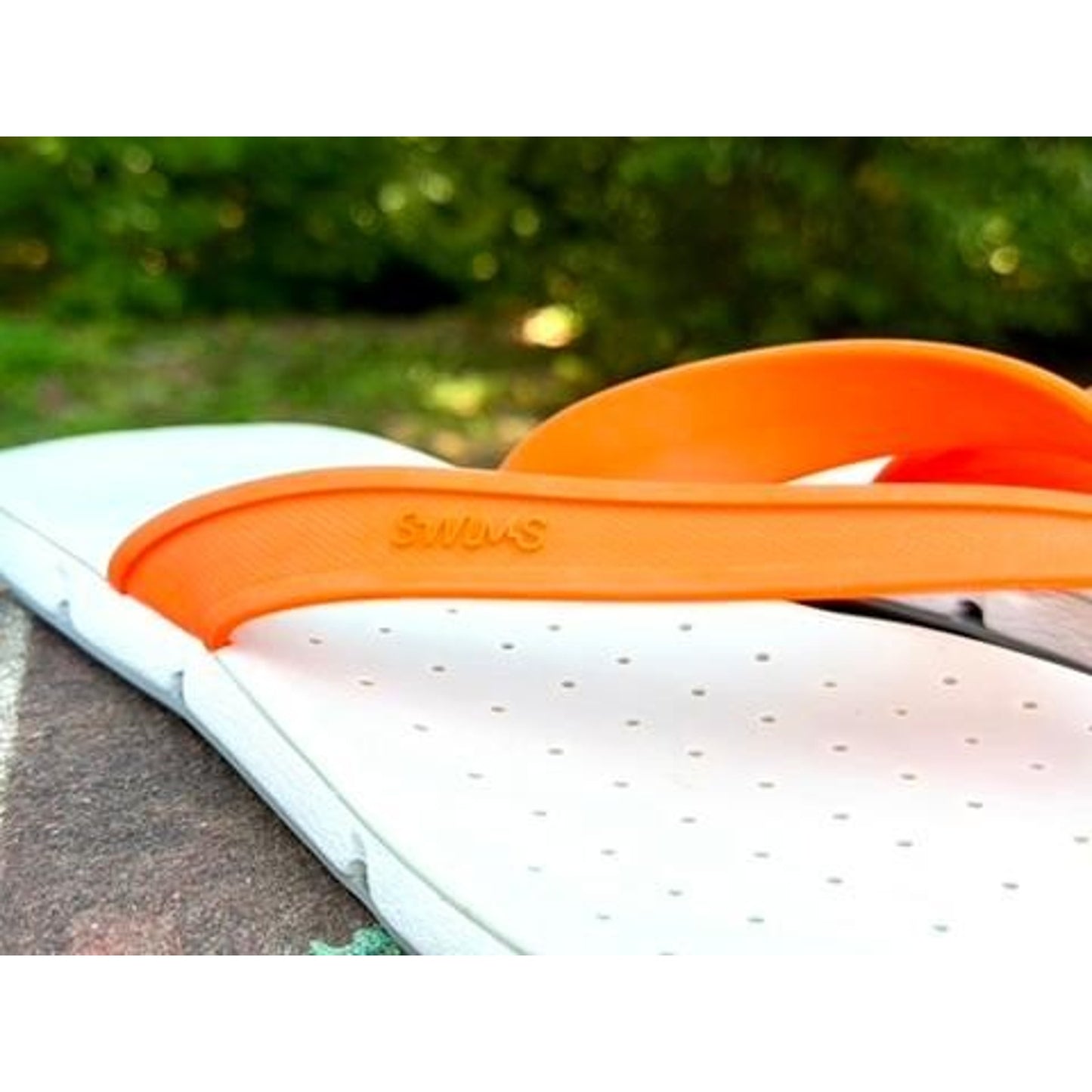 Swims Breeze Thong Sandals Mens Size 11 Orange White Gray Flip Flops New in Box
