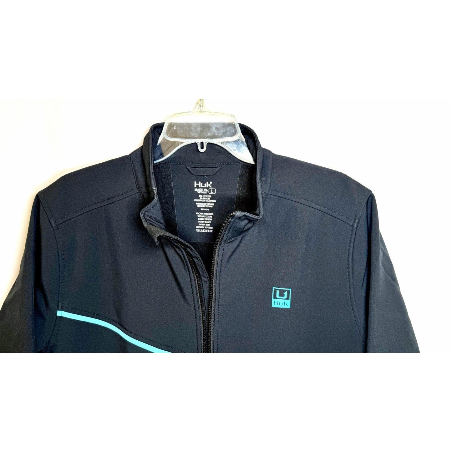 HUK CROSSLAKE WINDBLOCK JACKET / MEN’S SIZE LARGE / BLACK-BLUE