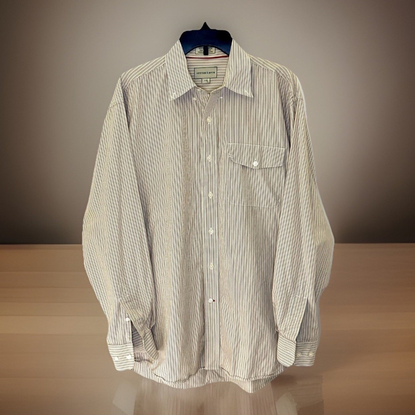 Cutter & Buck Shirt Mens Large Button Up Beige Striped Short Sleeve 100% Cotton
