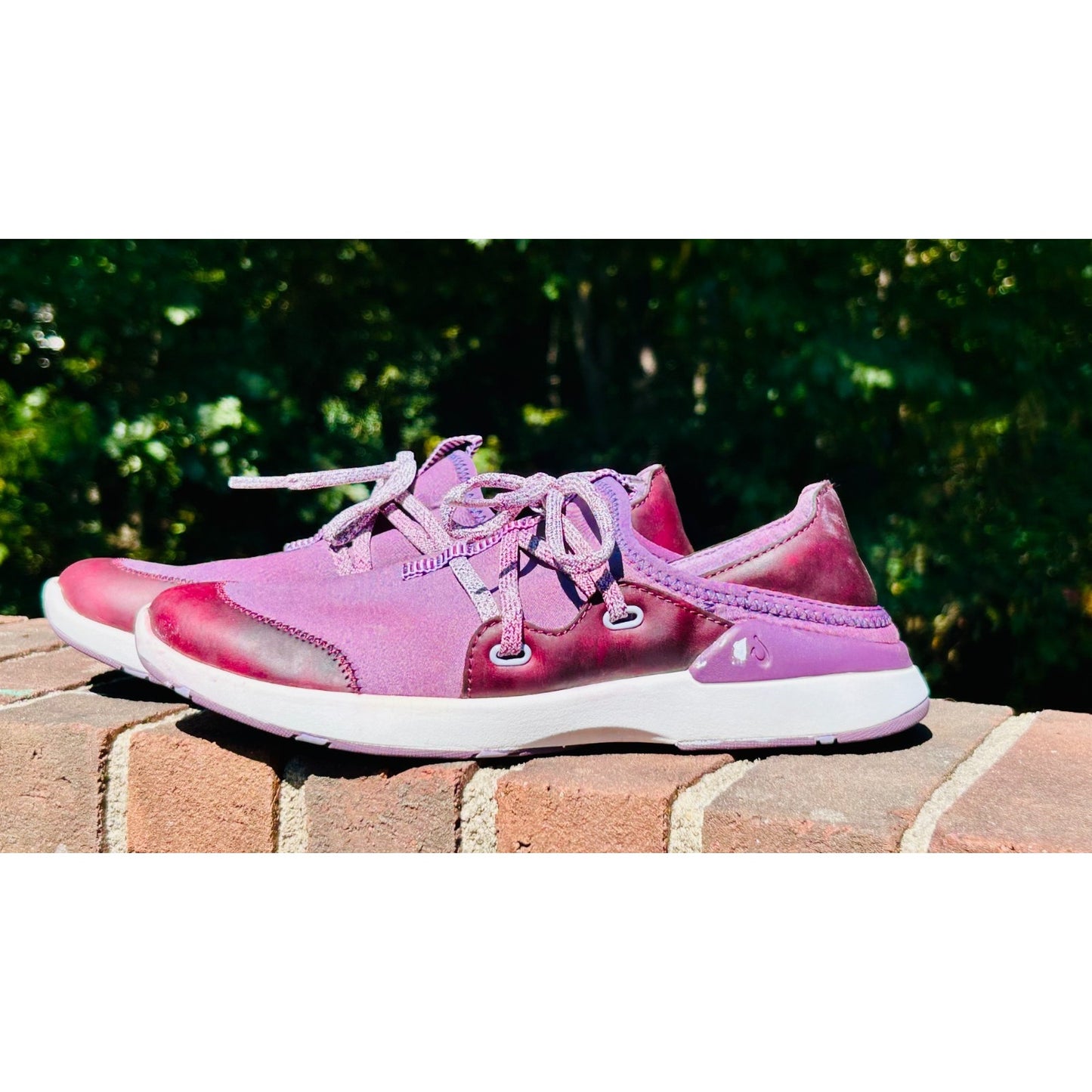OLUKAI Miki Li / Slip On Sneakers / Women's Size 7
