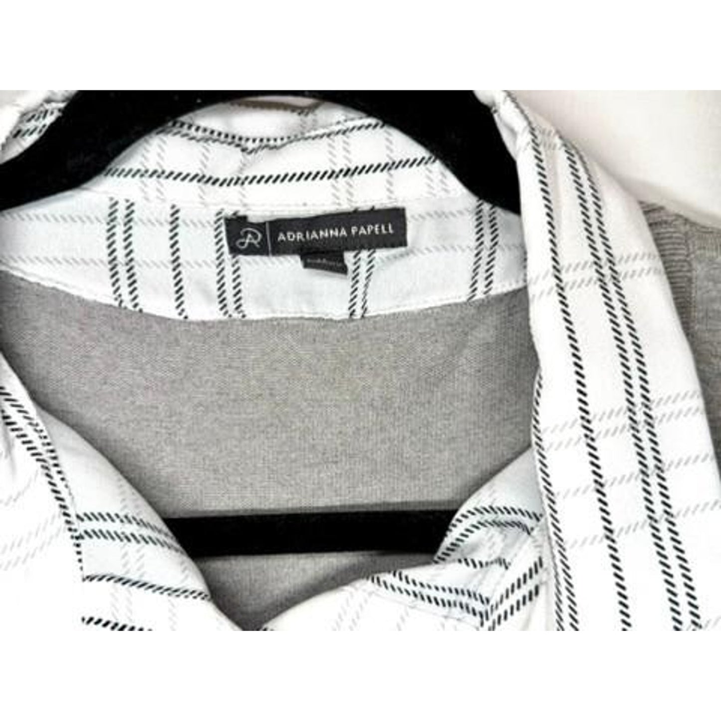 Adrianna Papell Layered Look Sweater Womens Medium Gray Knit Plaid Shirt Hem