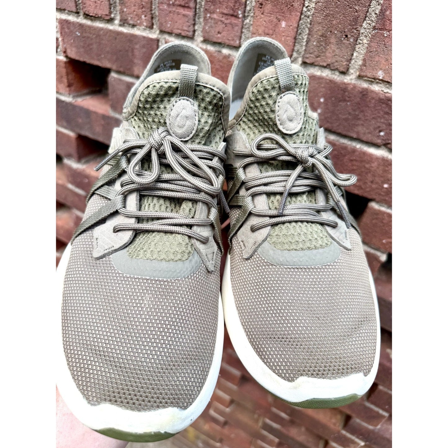 OluKai Holo Men’s Size 12 Hunter Green Mesh Sneakers Drop-In Heel Casual Shoes