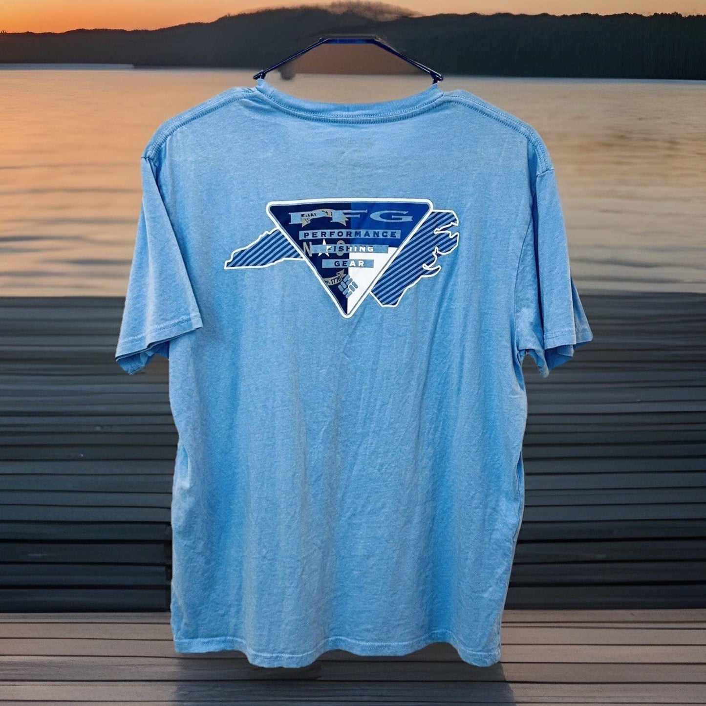Columbia Men's Medium M Short Sleeve PFG Graphic Tee T Shirt