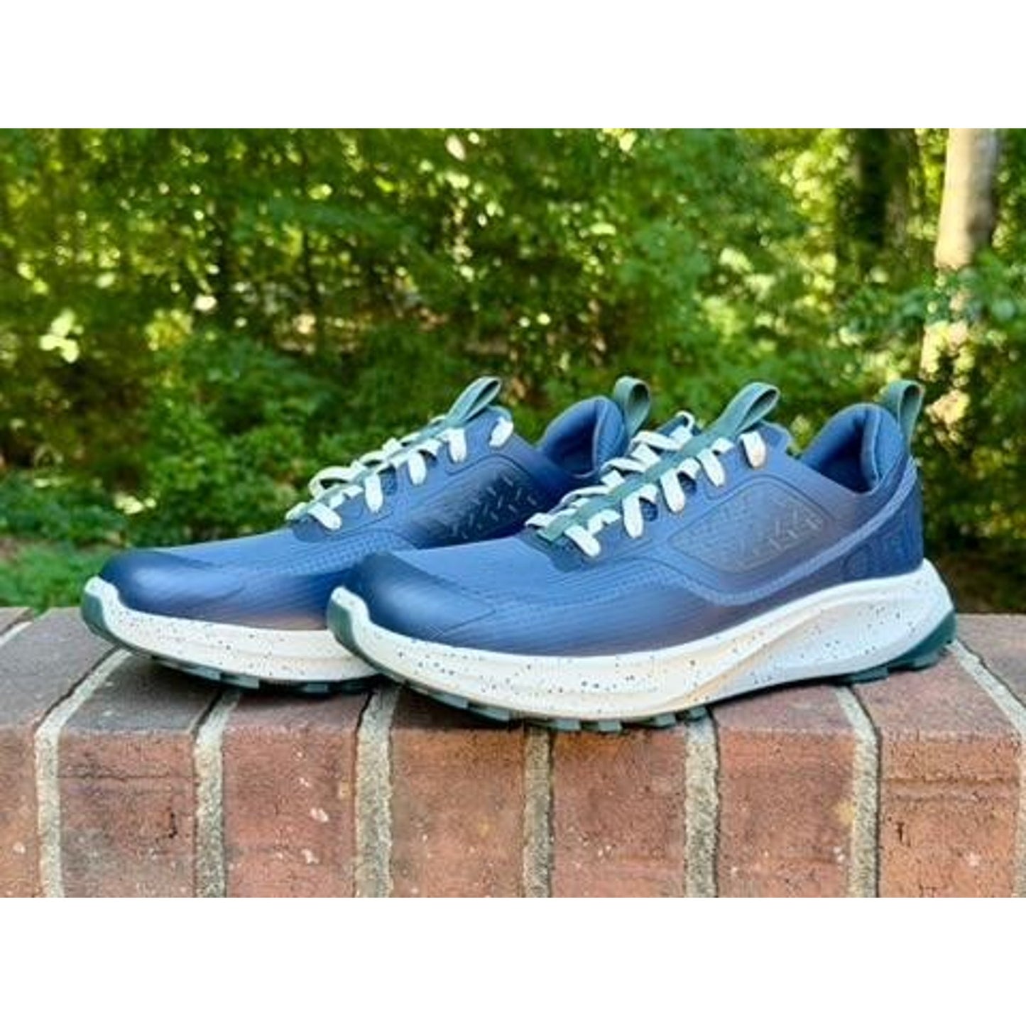 OluKai Makiki Mens Blue All-Terrian Trail Hiking Casual Shoes Size 11