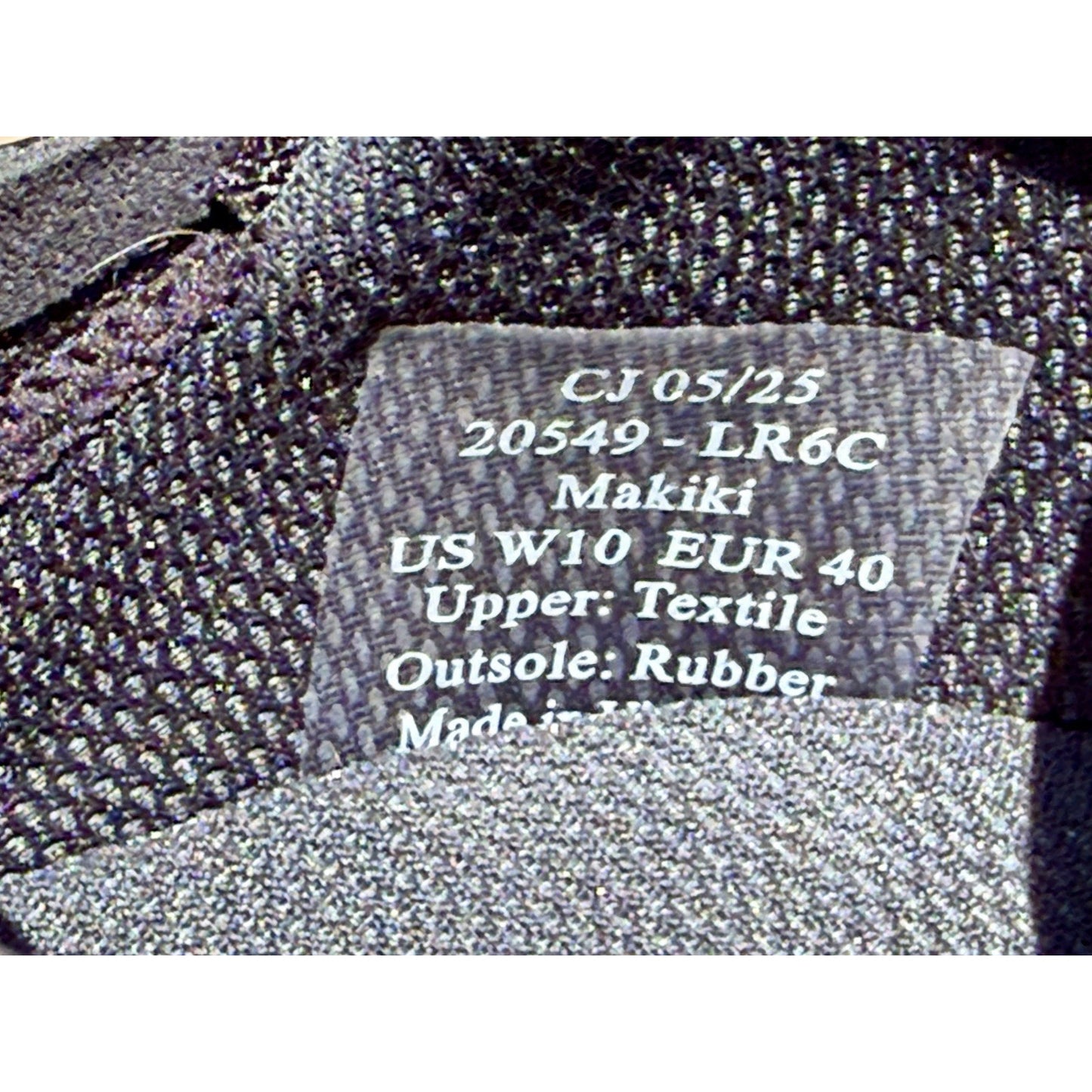 OluKai Makiki Womens Size 9 Trail Running Shoes Dark Gray Suede Worn Once VGC