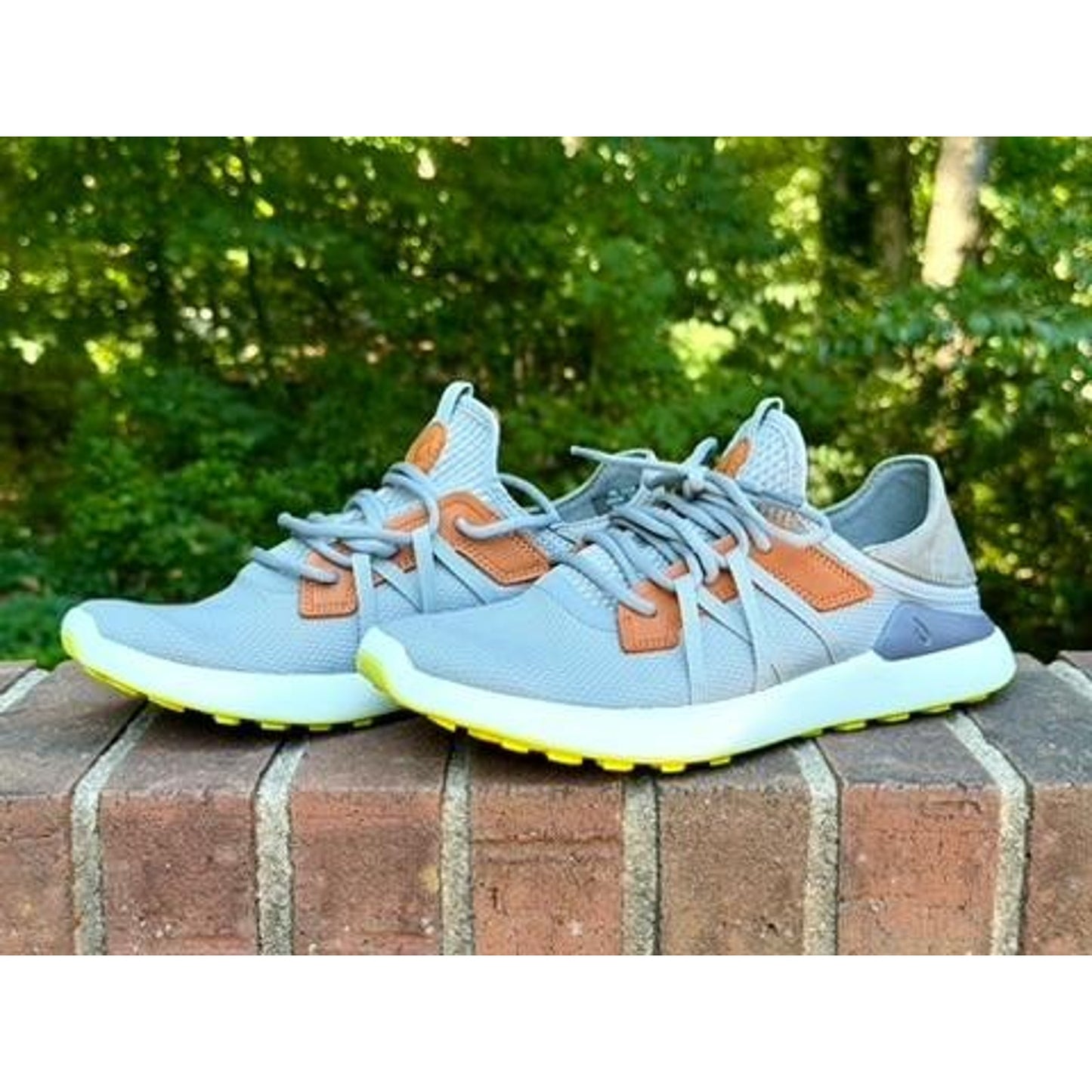 Olukai Manele Mens 8.5 Golf Shoes Grey Leather Textile Spikeless Athletic