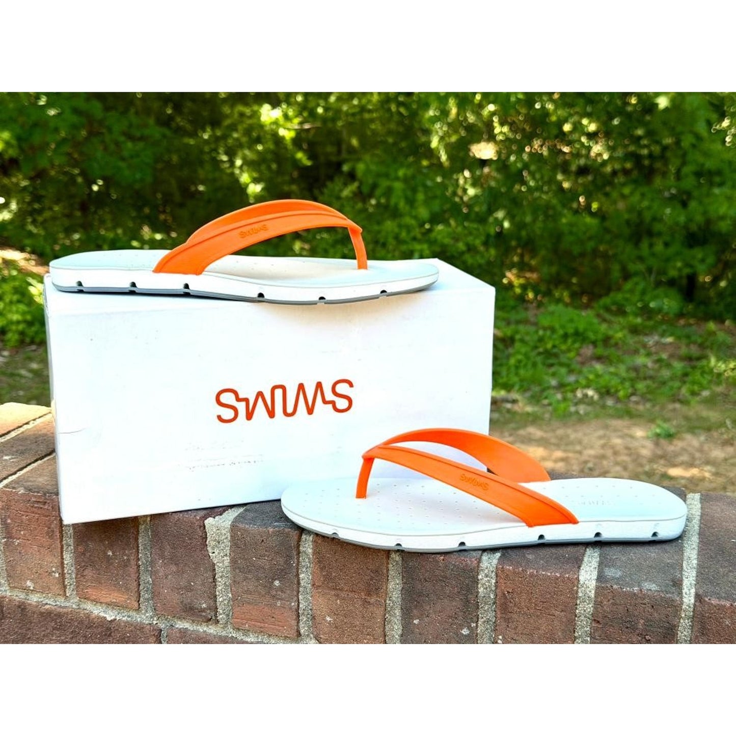 SWIMS Breeze Thong Sandal Mens Size 11 Orange White Gray Flip Flop 21287-589-11