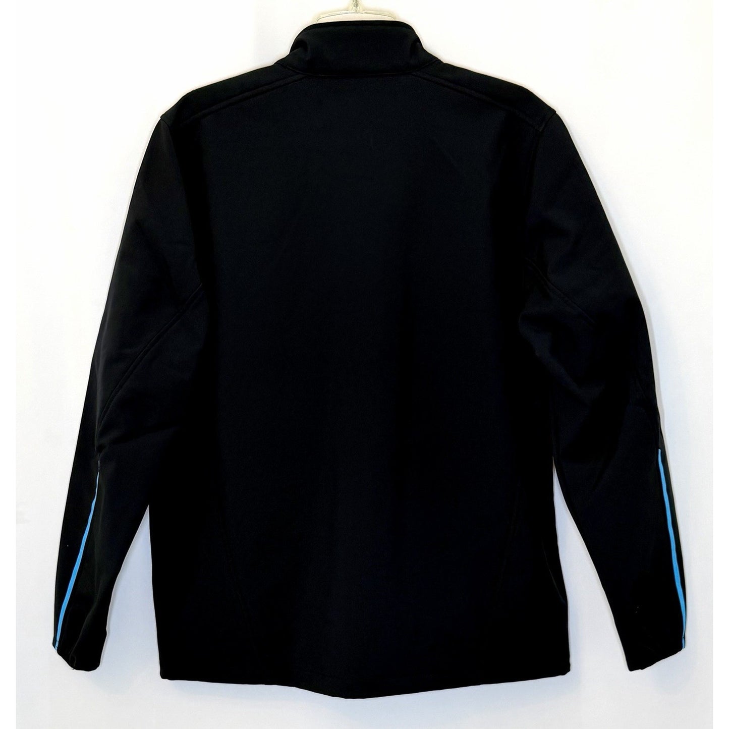 HUK CROSSLAKE WINDBLOCK JACKET / MEN’S SIZE LARGE / BLACK-BLUE