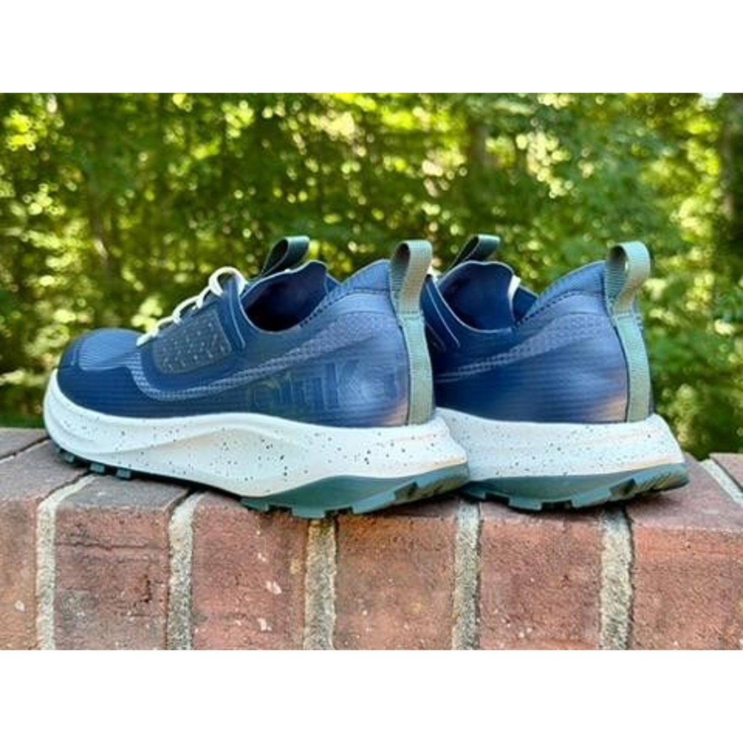OluKai Makiki Mens Blue All-Terrian Trail Hiking Casual Shoes Size 11