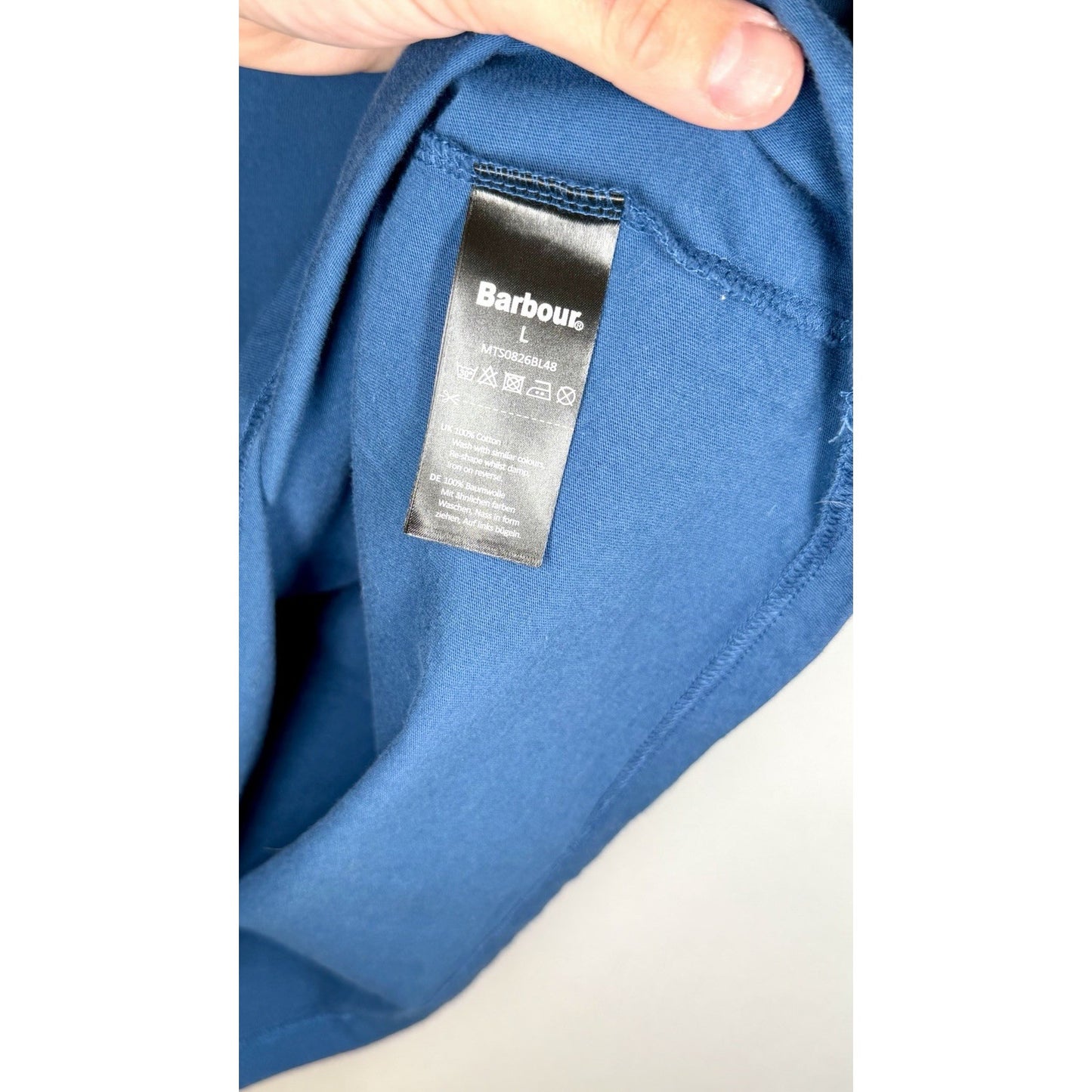 BARBOUR T-Shirt Fish Fly Tee / Estate Blue / Men’s Size Large