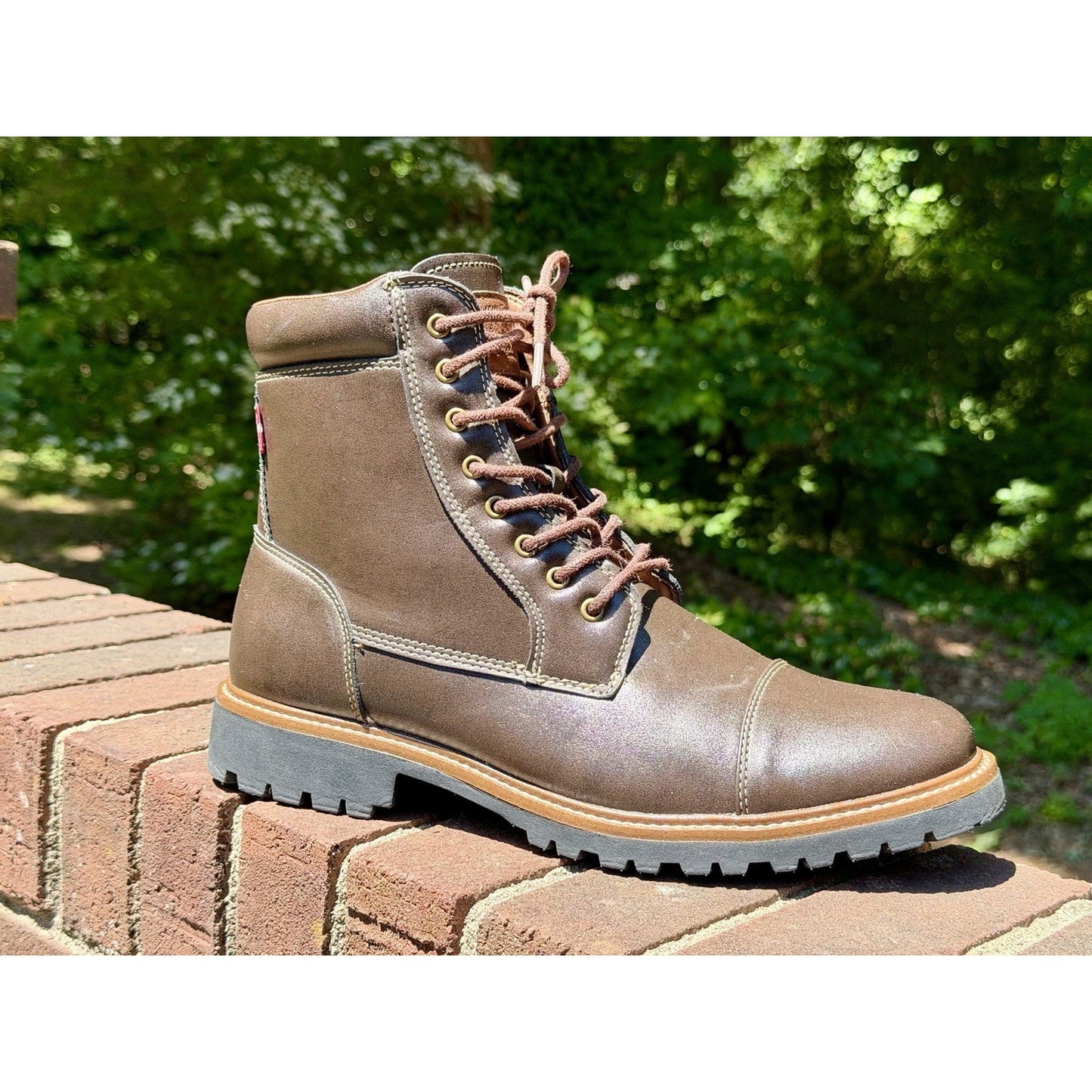 Levi's Mens Wyatt Brown Vegan Leather Lace Up Rugged Casual Boots Size 10 NEW