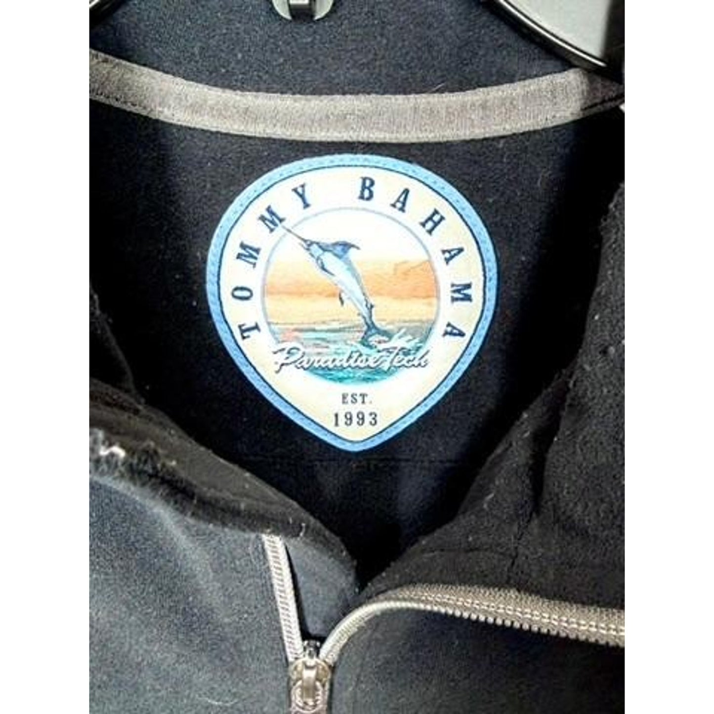 Tommy Bahama Paradise Tech 1/4 Zip Pullover Sweatshirt Mens Medium Black Fleece