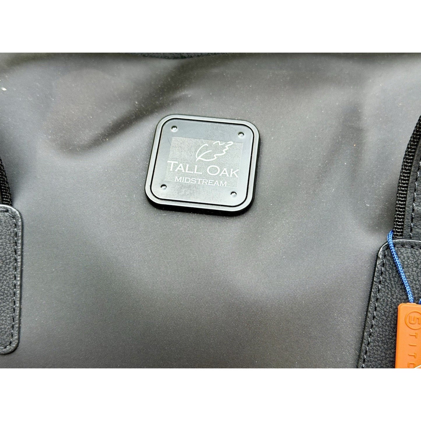 STITCH Golf UGB Ultimate Garment Bag 2-in-1 Convertible Duffle Black NWT