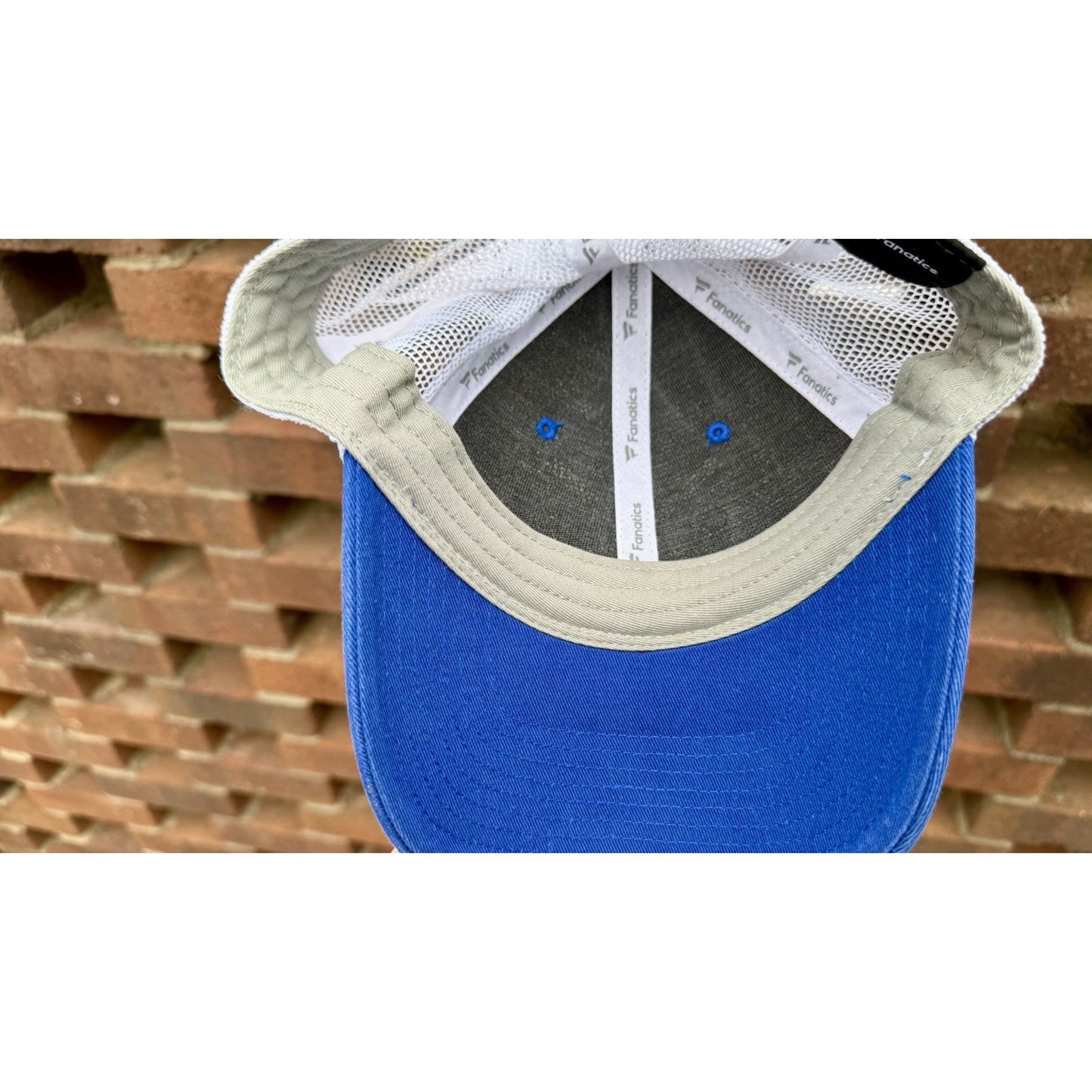 Chicago Cubs Fanatics Iconic Cross Bat Trucker Snapback Hat