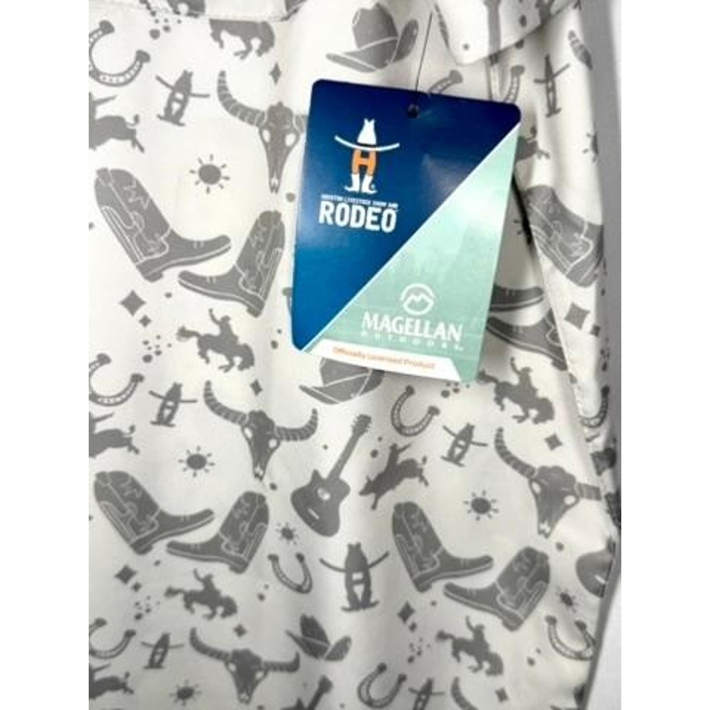 Magellan Outdoors Houston Rodeo Fishing Shirt Mens XL White Grey Cowboy Print