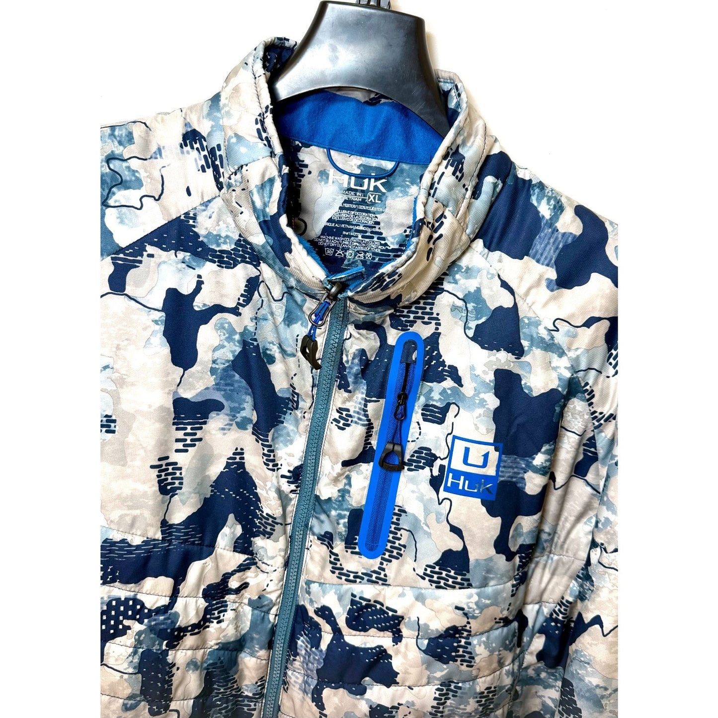Huk Men's Icon X Puff Blue Camo Insulated Jacket / Size XL / $160 Retail