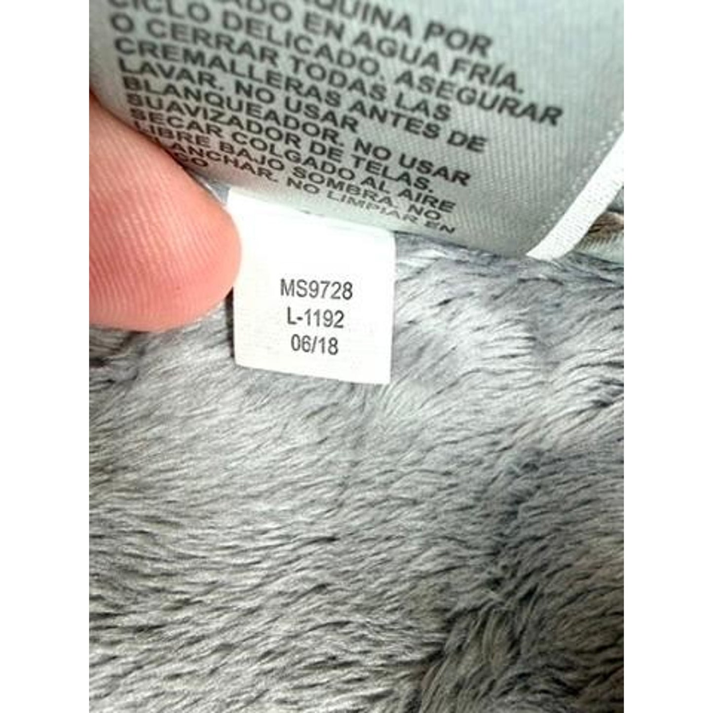Avalanche Outdoor Supply Co Womens Medium Gray Softshell Hooded Jacket Fleece