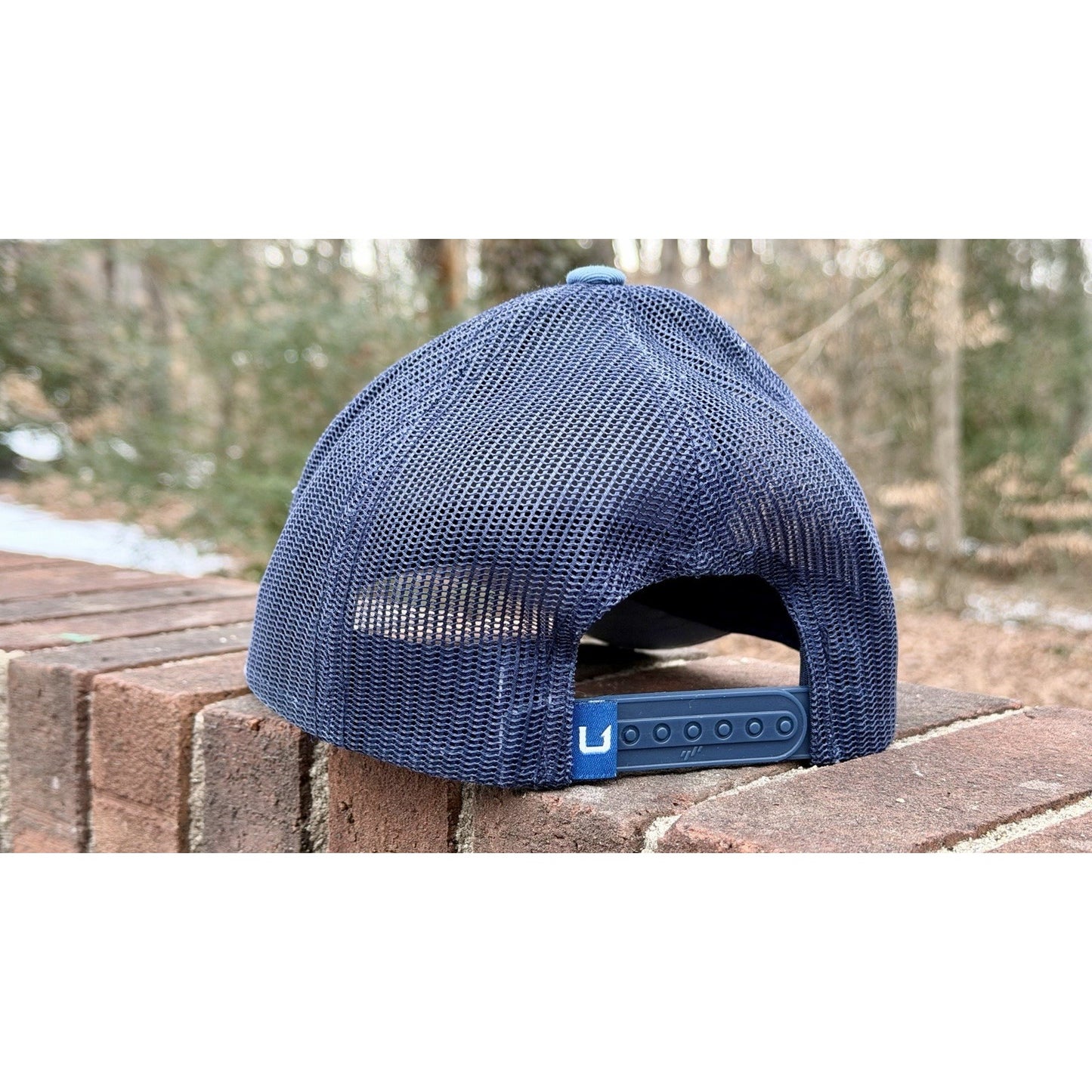 Huk Fishing Trucker Hat Cap Navy Blue Snap Back Mesh Logo