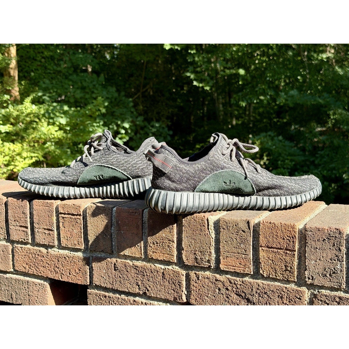 Adidas Yeezy Boost 350 Pirate Black Men’s Size 12 (2016 Release Model)