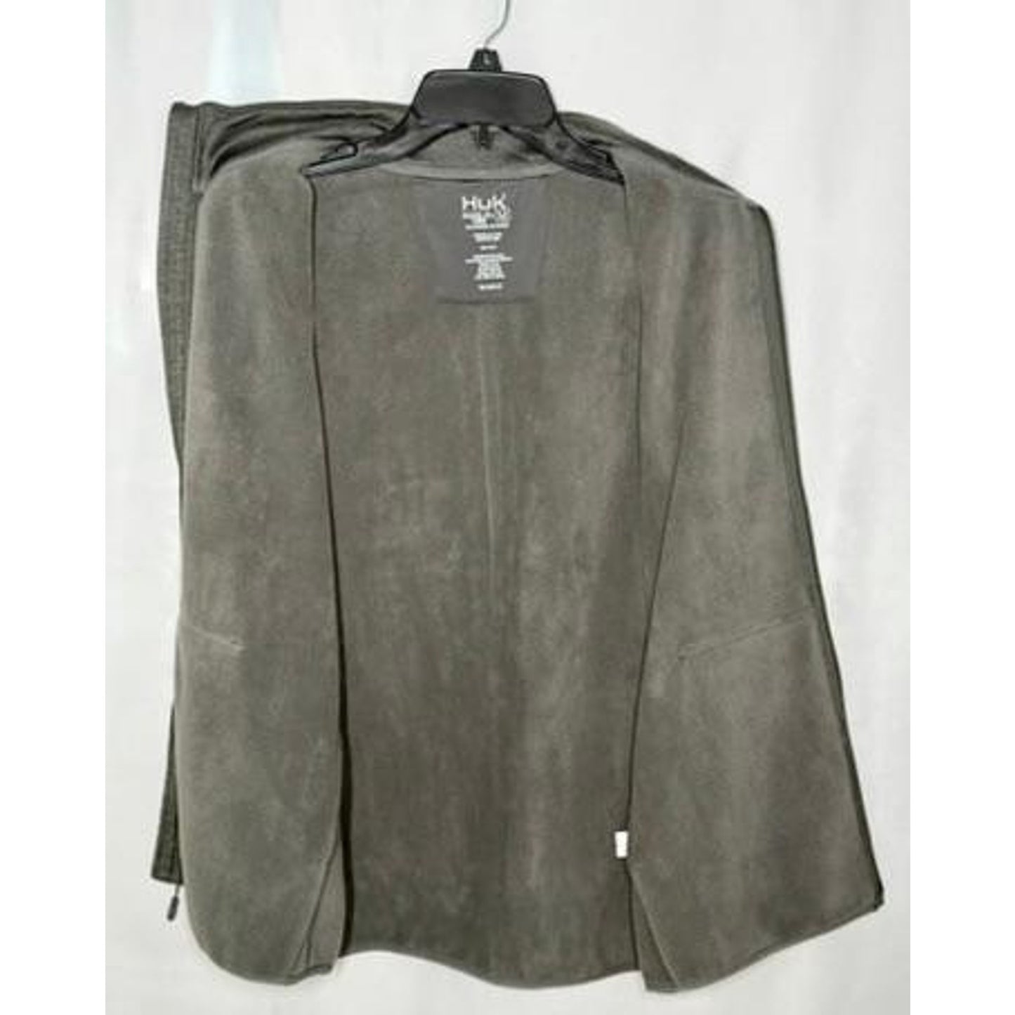 Huk Fishing Vest Mens Medium Gray Fleece Lined Full Zip Performance Gilet NWOT