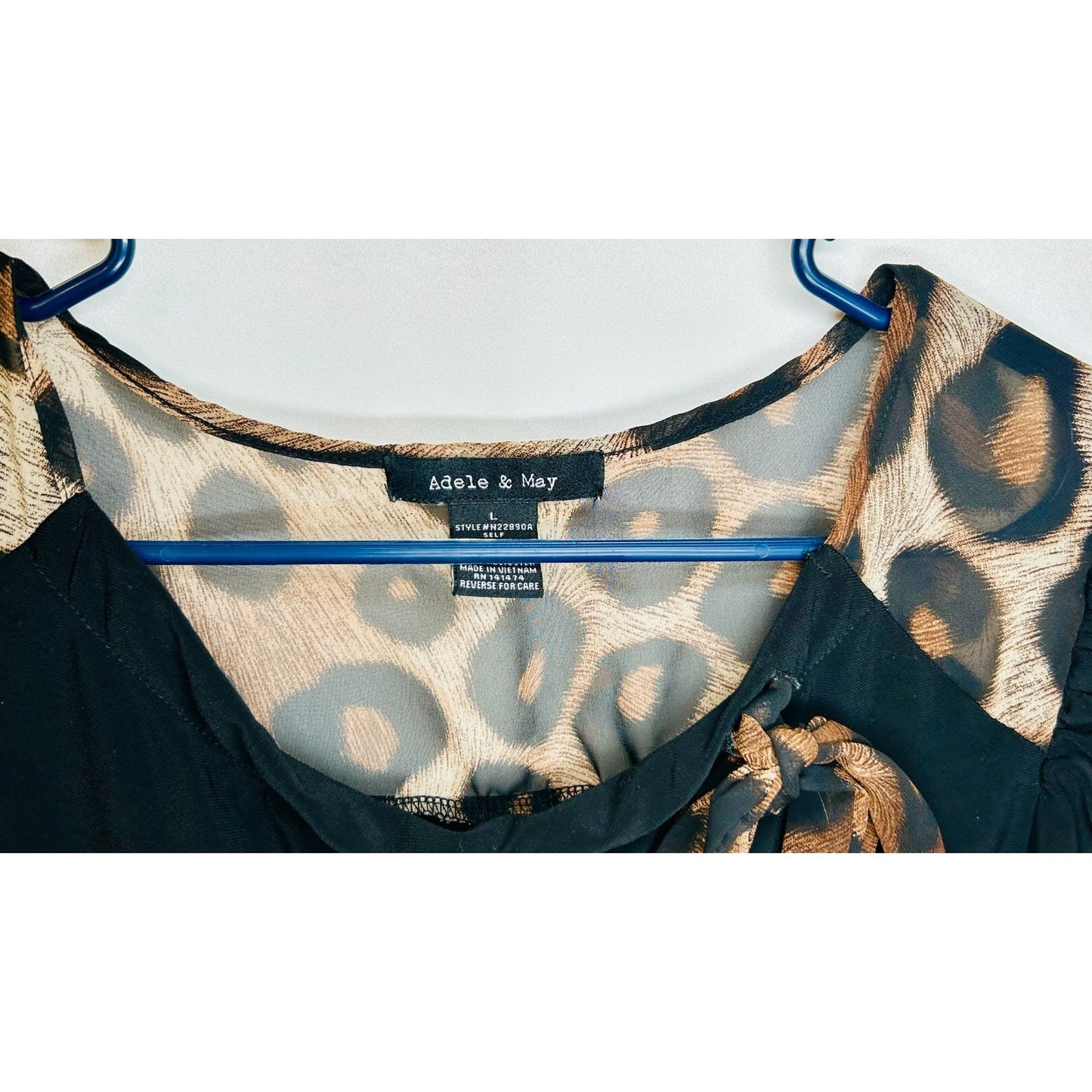 Adele & May Black Leopard Bow Tie Jersey Knit Blouse Top Large