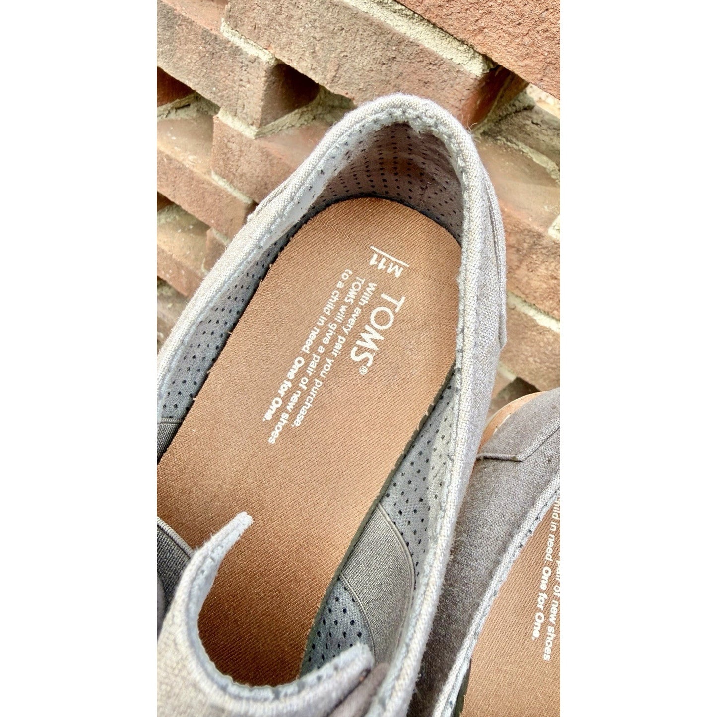 TOMS Brogue Oxford Men’s Size 11 - Dary Gray Leather/Washed Canvas - New w/o Box