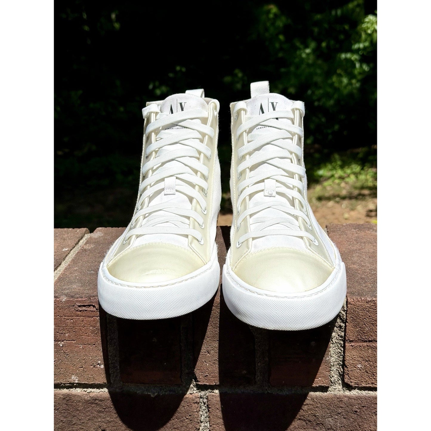 Armani Exchange Men's High Top Icon Logo Canvas Sneakers White Size 11 Excellent