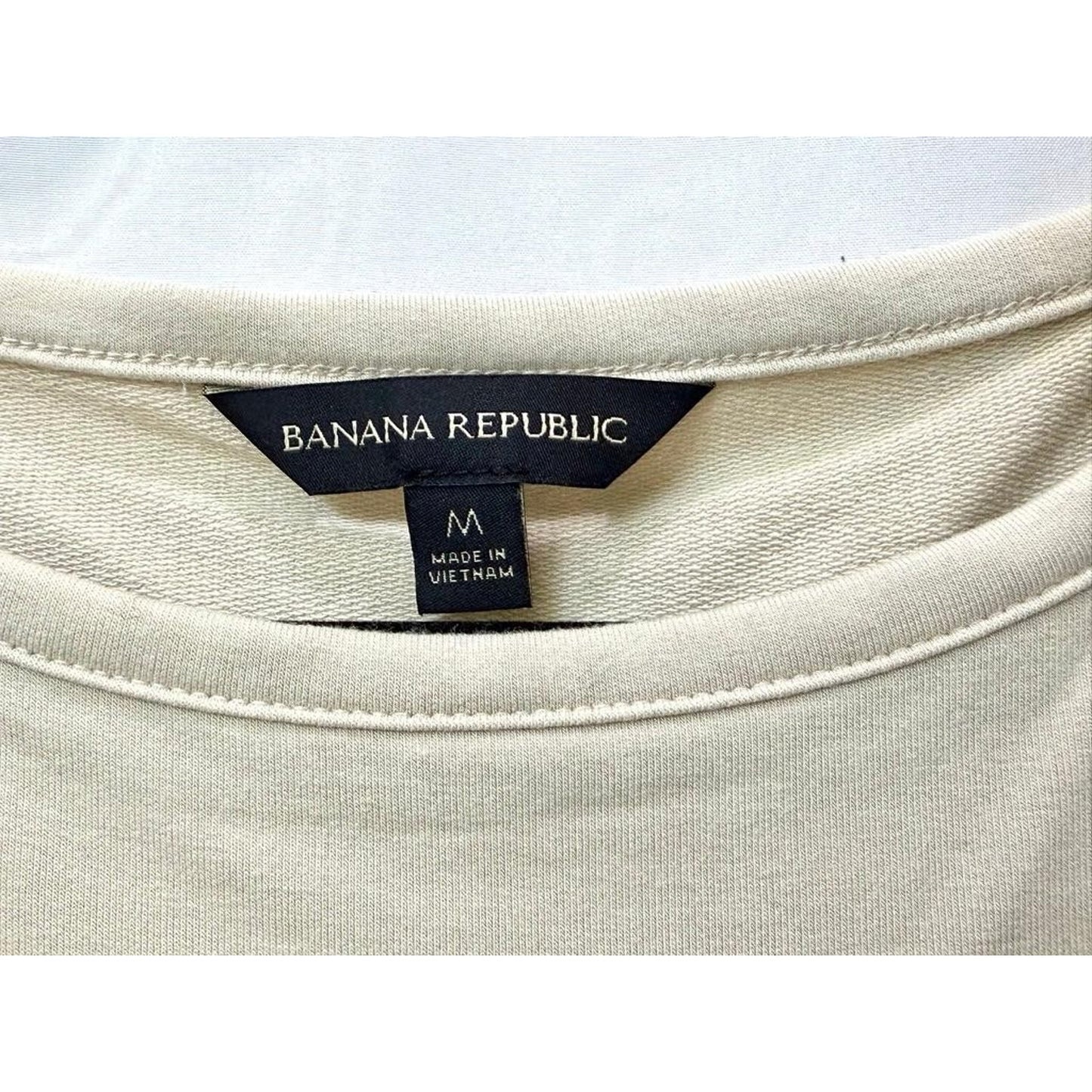 Banana Republic Top Womens Medium Beige Long Sleeve Knit Pullover Crew Neck
