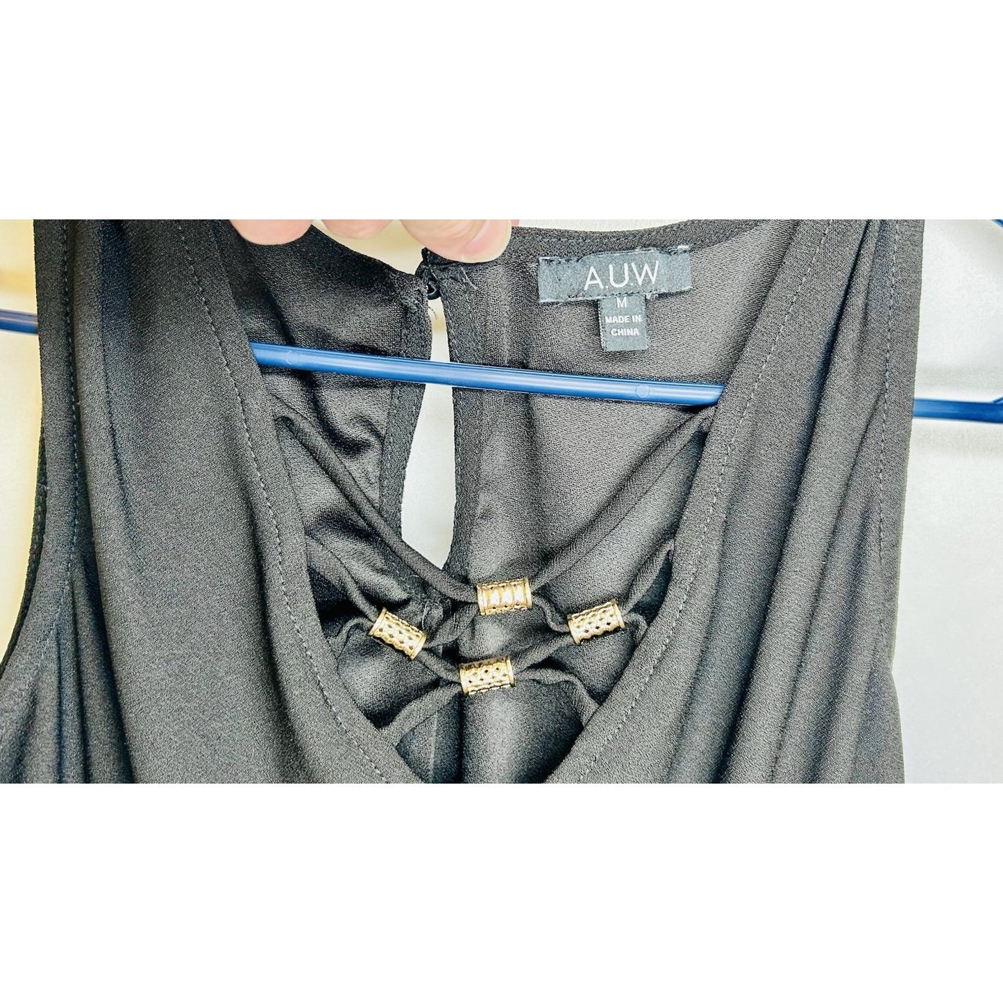 AUW Light Weight Short Sleeve Gold Detail at Neckline Black
