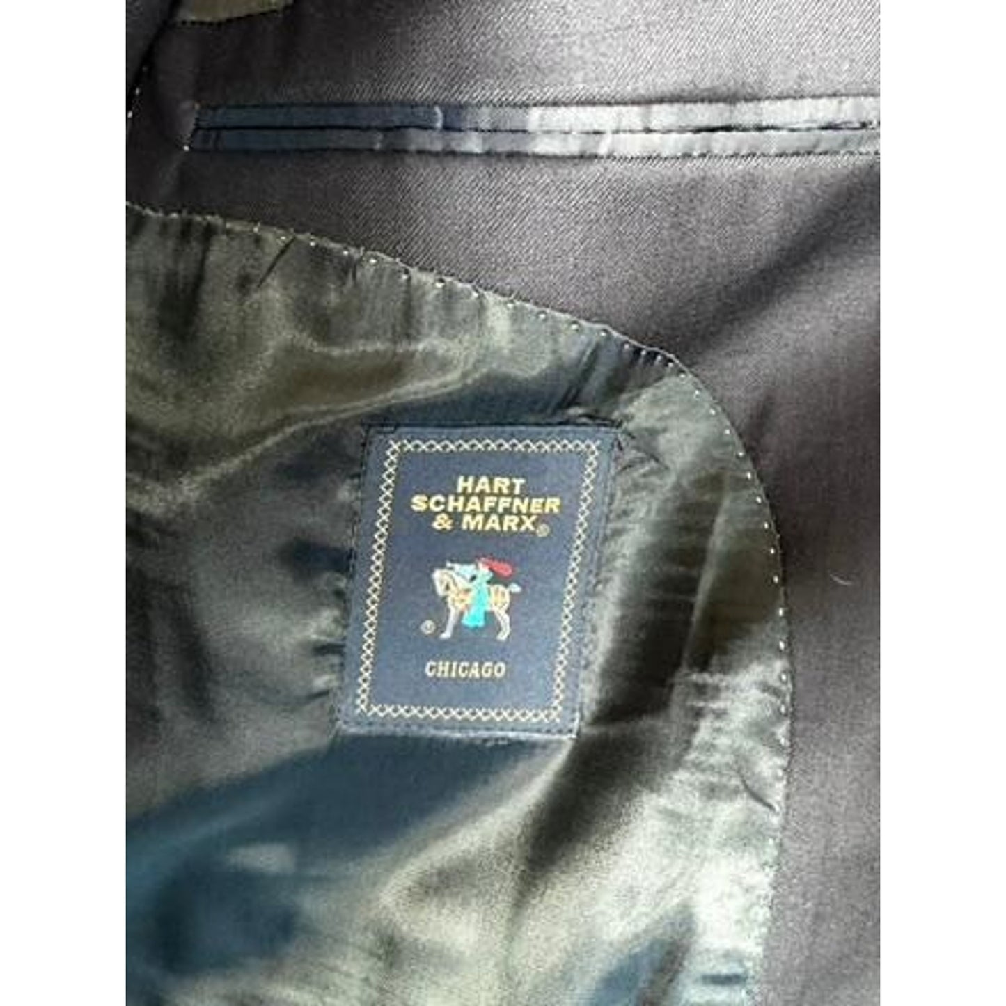 Hart Schaffner Marx Mens 2 Piece Suit 41L Navy Blue Wool Blend Pleated Pants USA