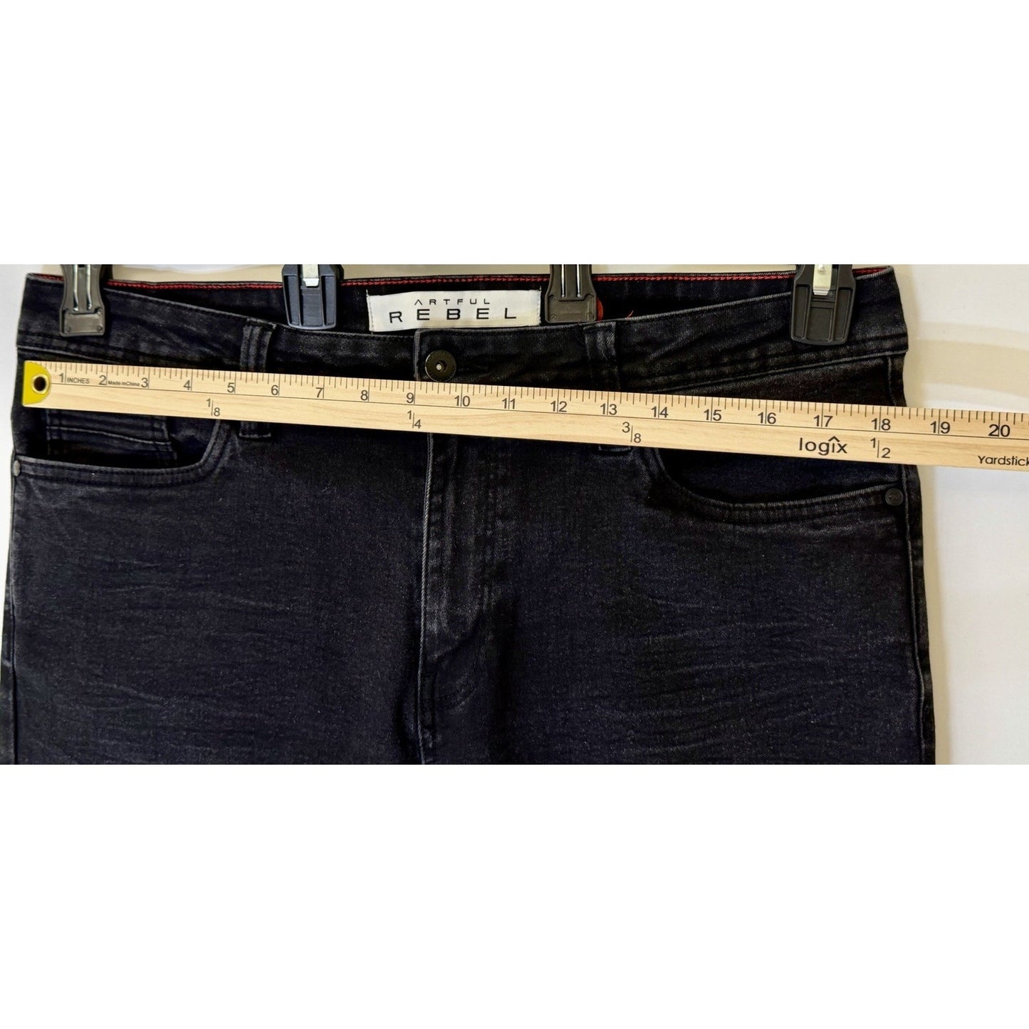 Artful Rebel Jeans Mens 34x32 Black Jax Slim Fit Straight Leg Stretch NWOT