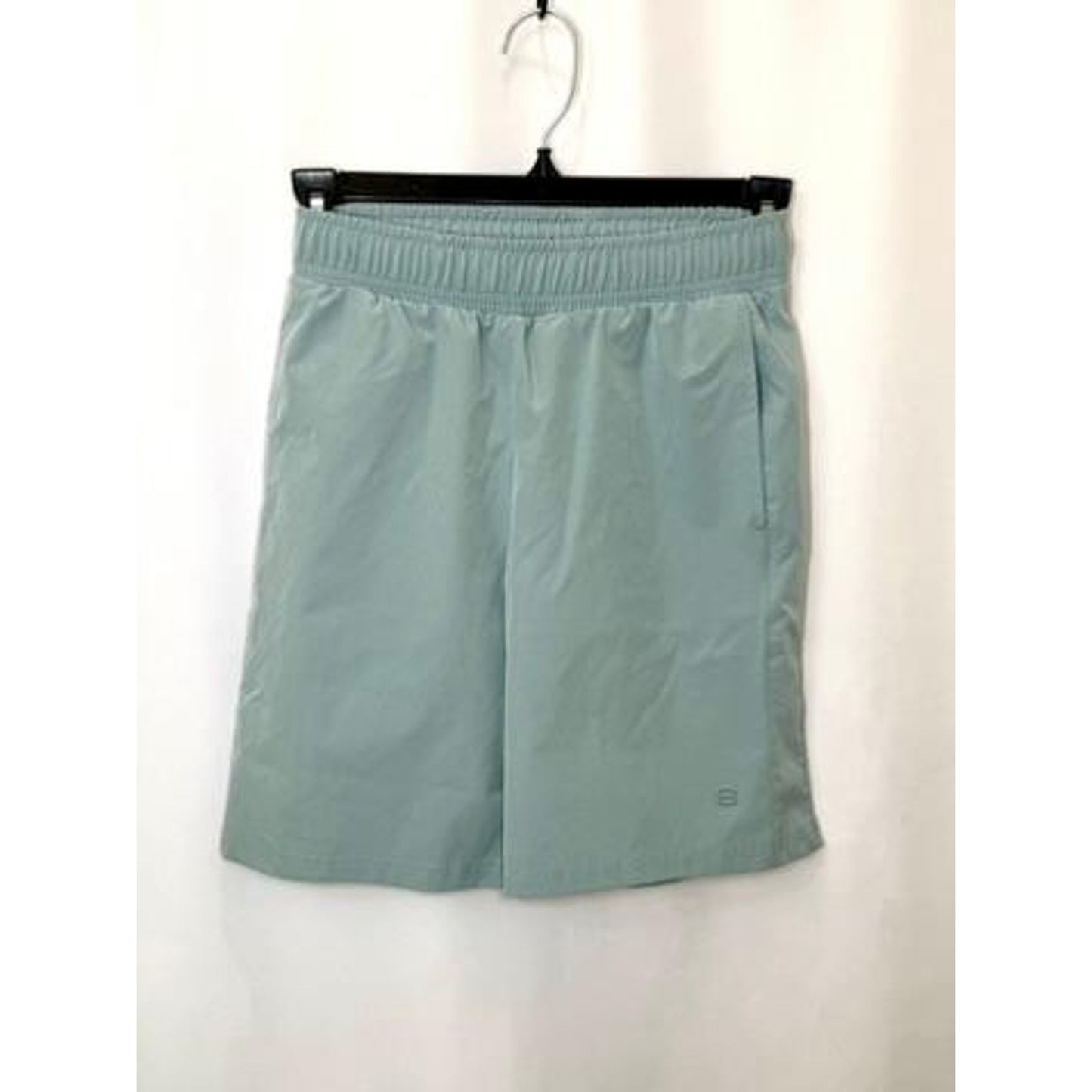 Layer 8 Boys Qwick-Dry Athletic Shorts Size 7/8 Sage Green Elastic Waist