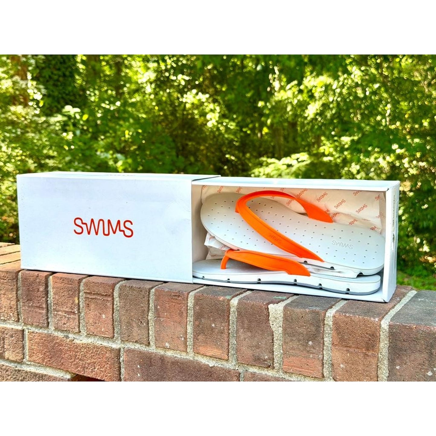 Swims Breeze Thong Sandal Mens Size 10 Orange White Gray Flip Flops 21287-589-10
