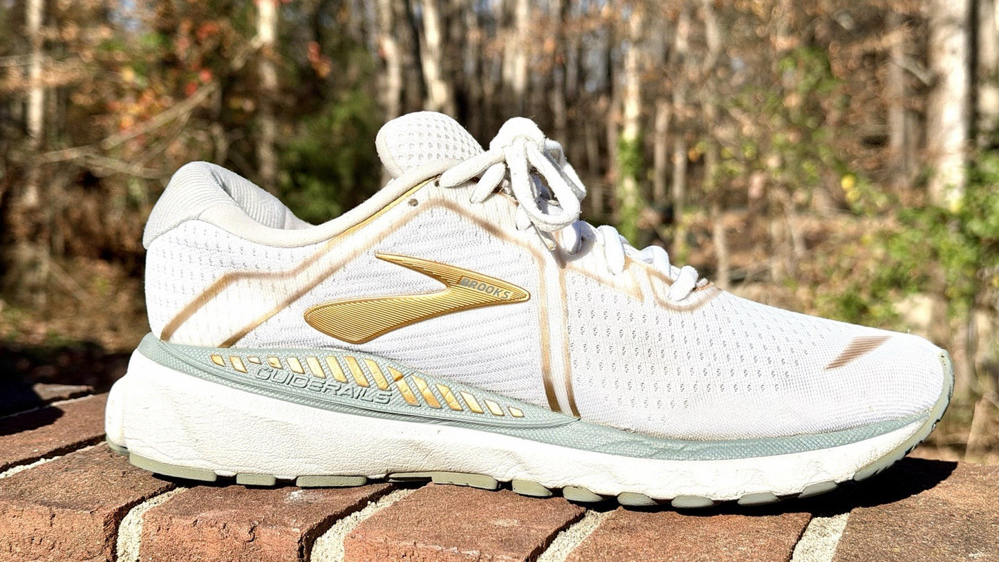 Brooks Womens Adrenaline GTS 20 Running Shoe Size 9 B Gray Gold Sneaker Trainer