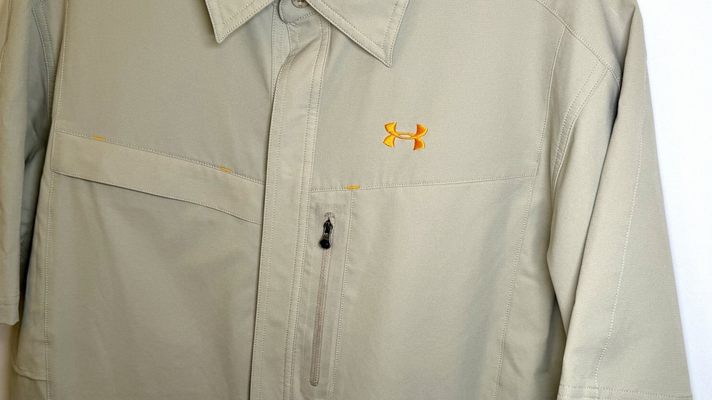 Under Armour Shirt Mens Large Tan HeatGear Short Sleeve Button Down Outdoors