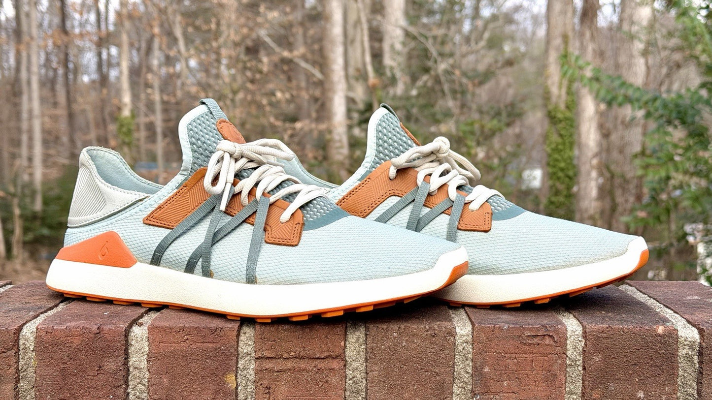 Olukai Manele Golf Shoes / Pale Moss-Orange / Size 11.5 / Worn Once / $150 New