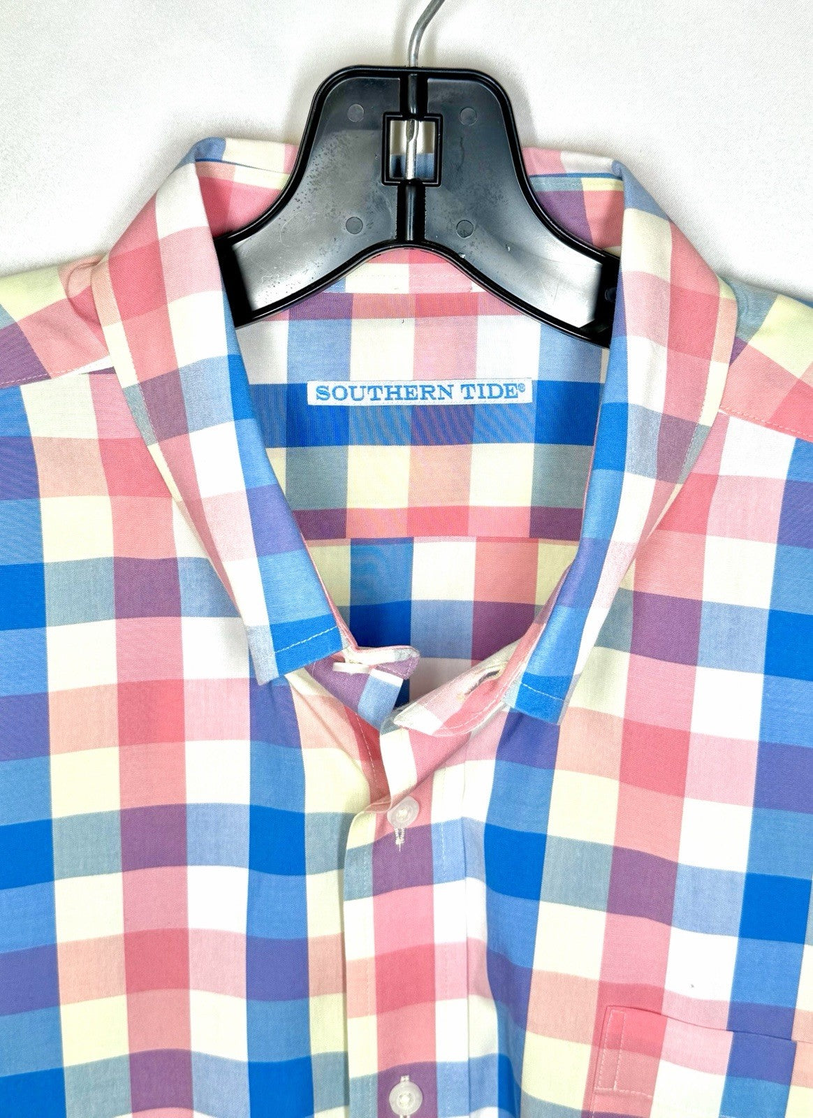 Southern Tide Men's size L Blue Pink Yellow Plaid Long Sleeve Button Down Shirt