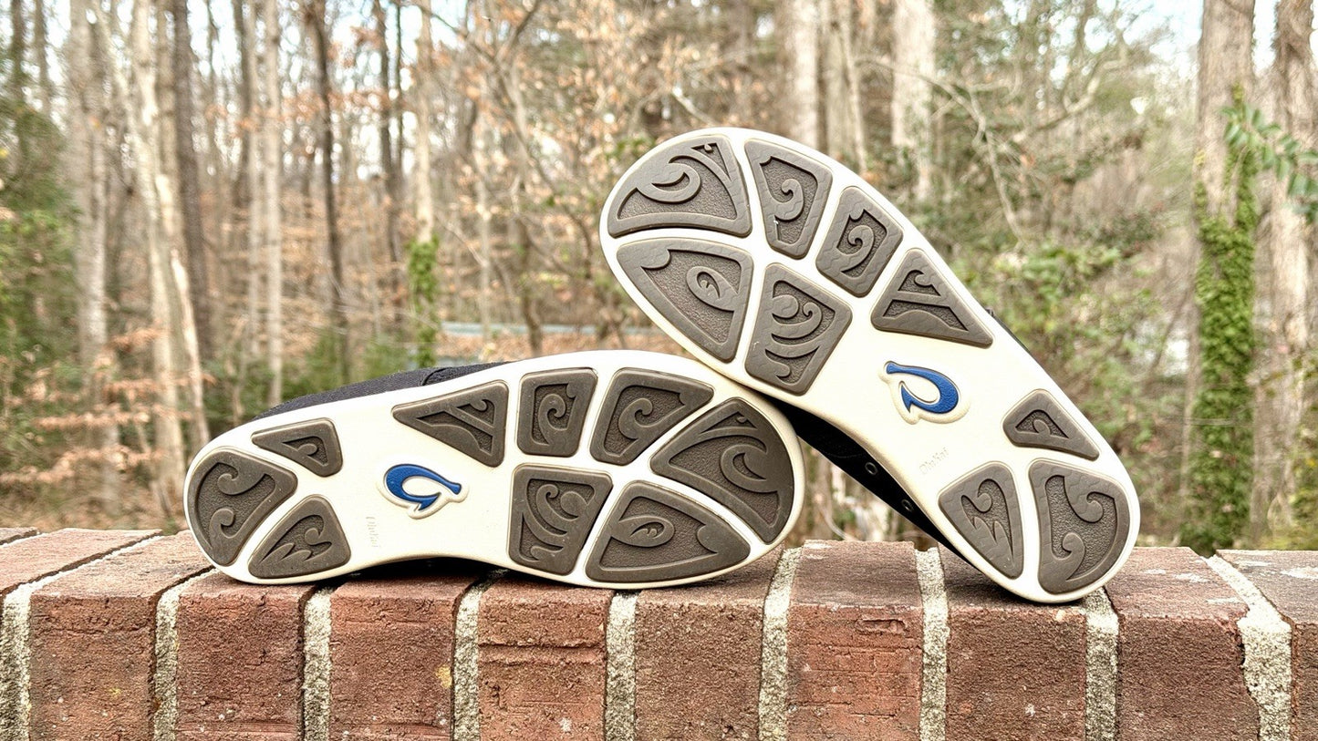 Olukai Mens Nohea Moku Slip On Black/White Logo Size 8.5 M (New/$120 Retail)
